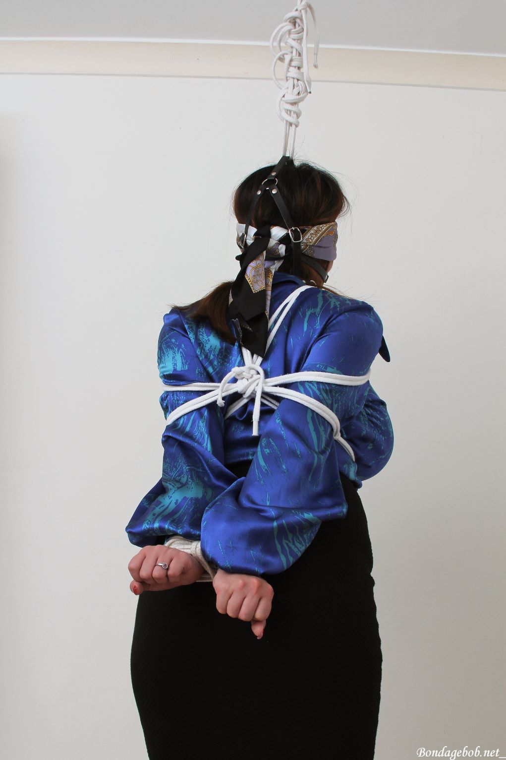 Tied Sexy Beauties 226-3