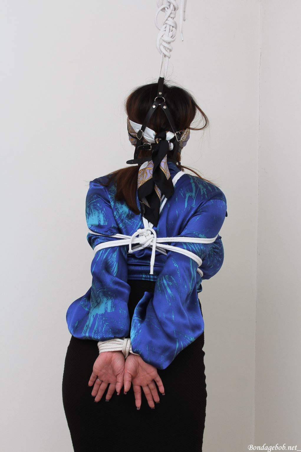 Tied Sexy Beauties 226-3