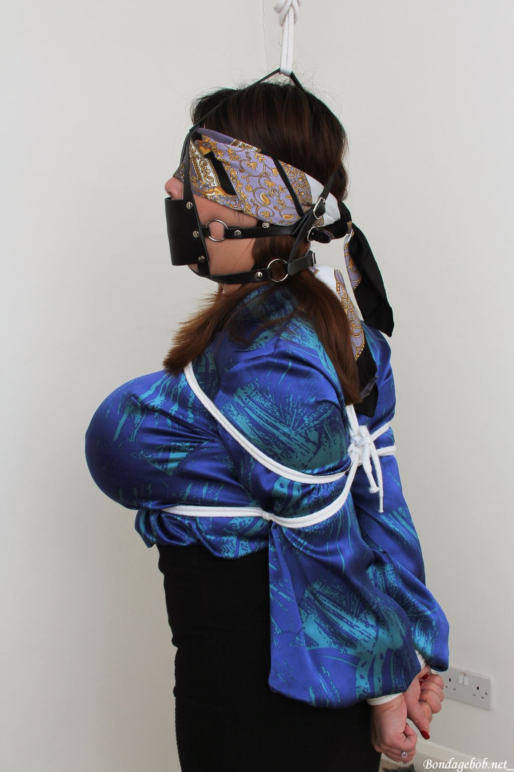 Tied Sexy Beauties 226-3