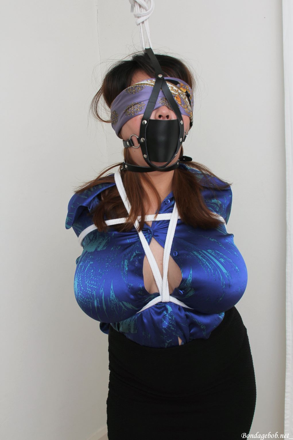 Tied Sexy Beauties 226-3