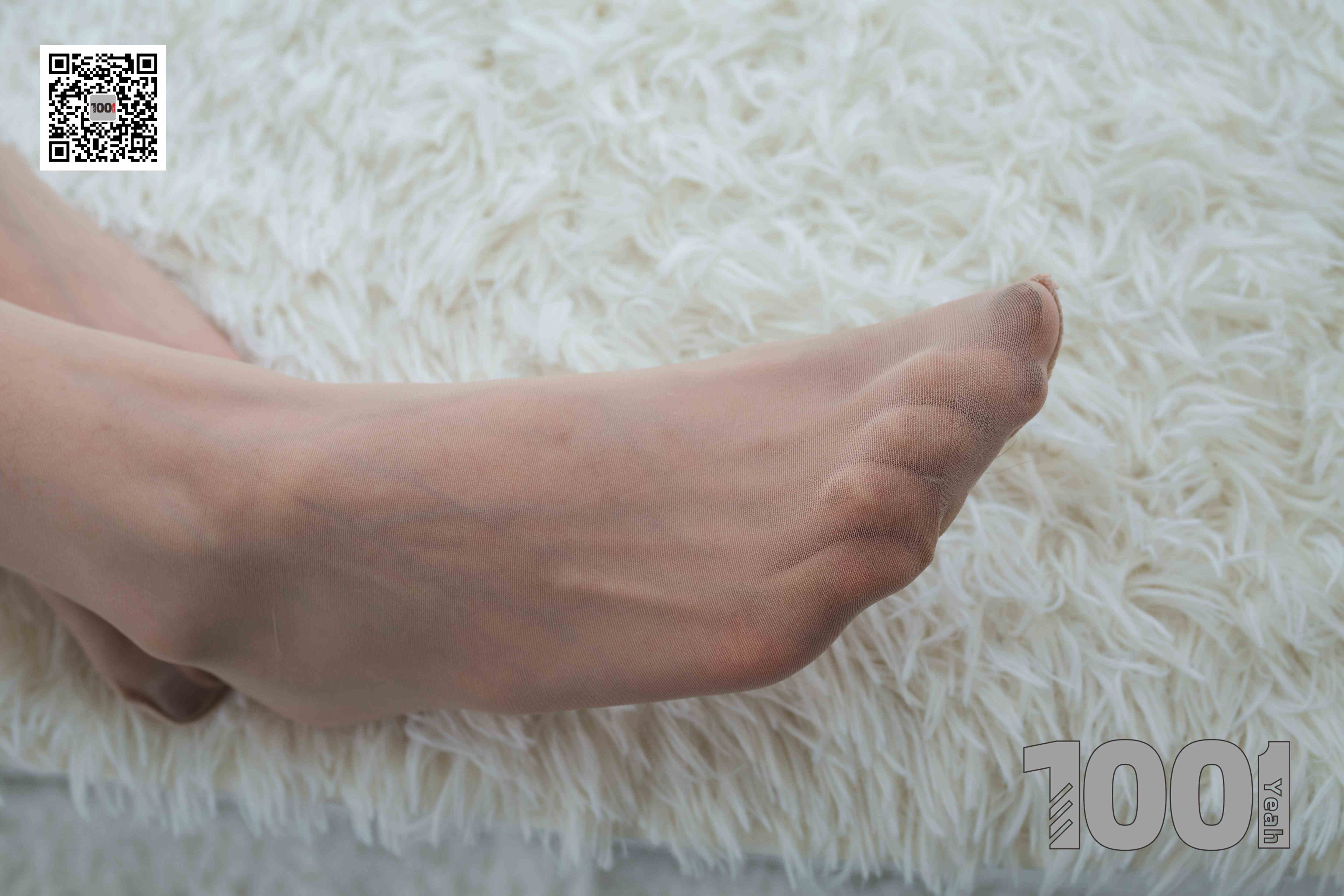 China Beauty Legs and feet 1022