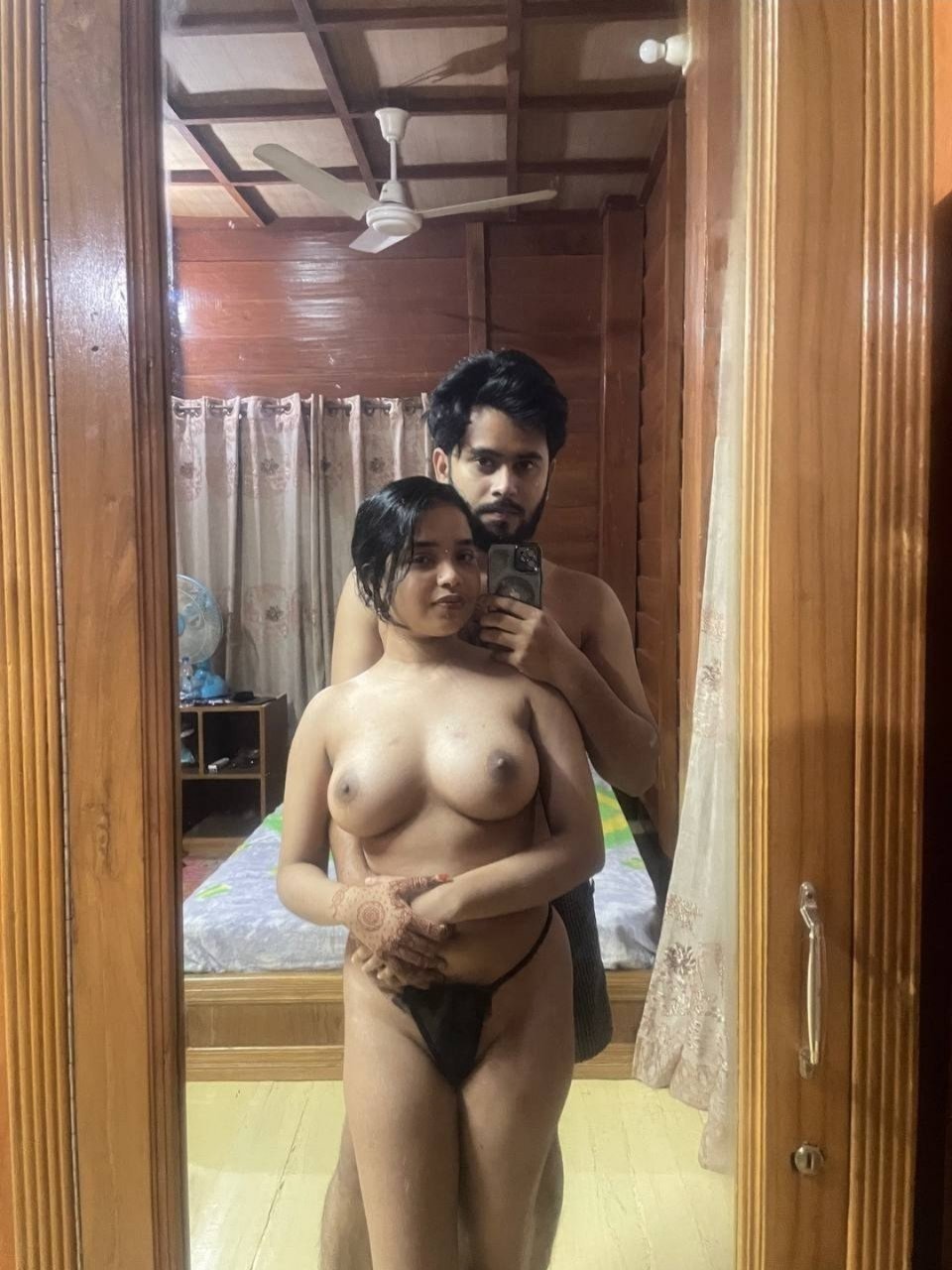 Horny Indian Couple Funtime pics