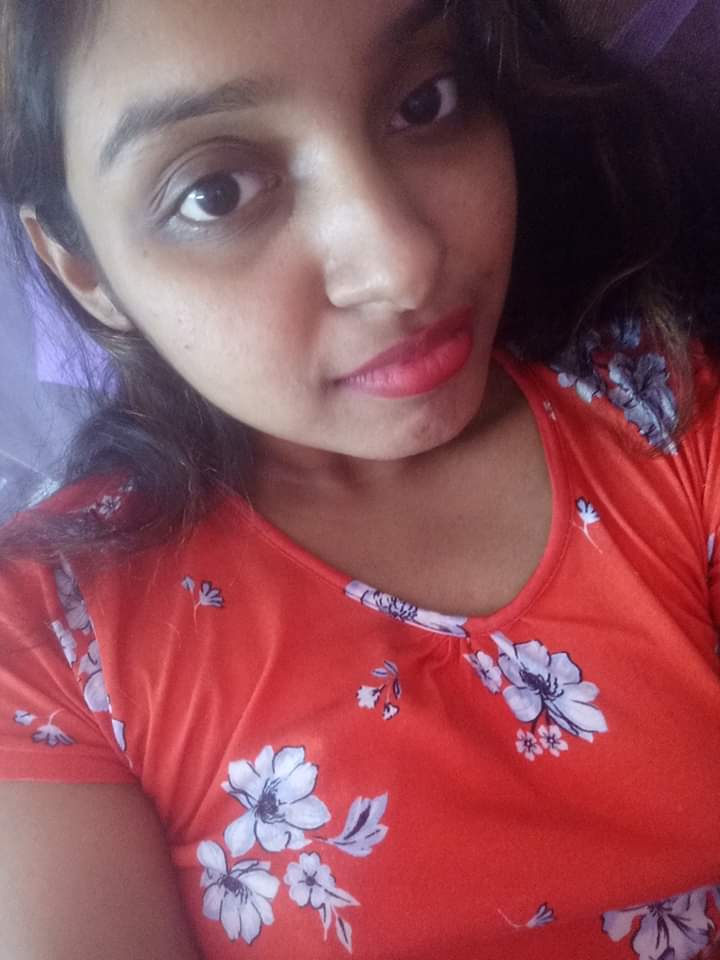 Hot Insta girl pics for lover