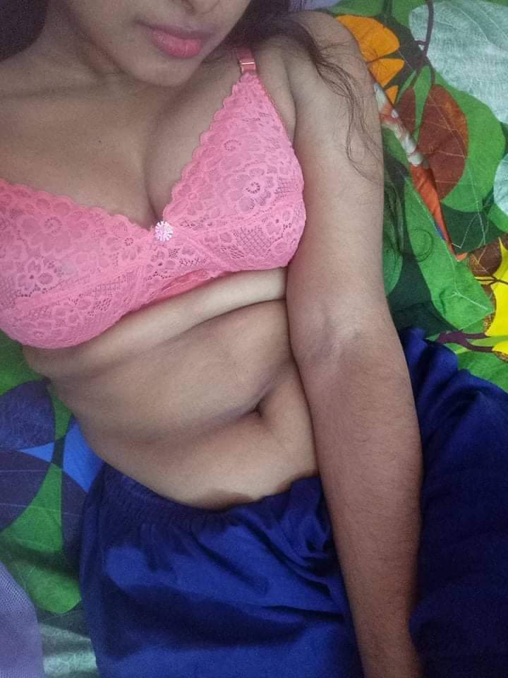 Hot Insta girl pics for lover