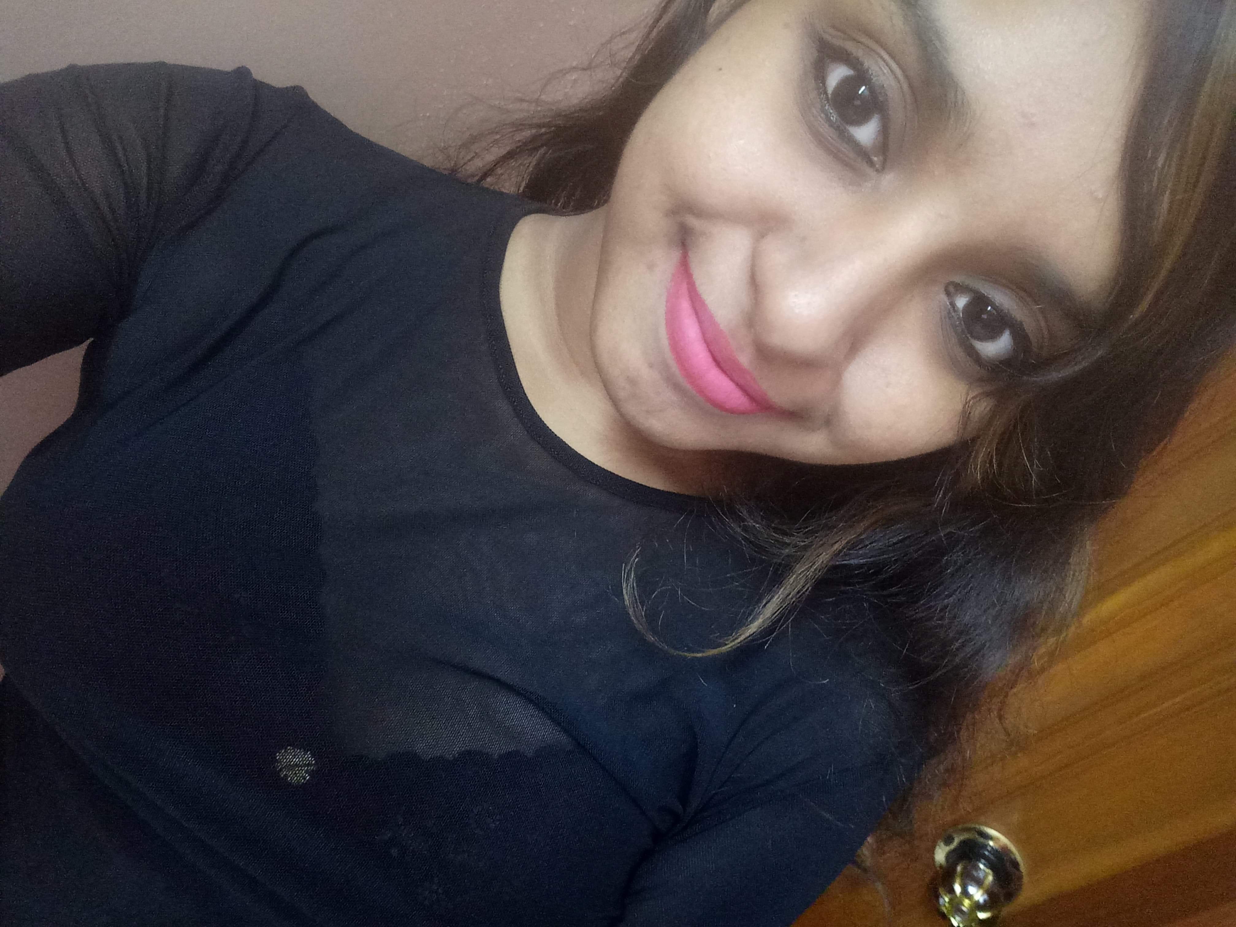 Hot Insta girl pics for lover