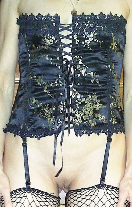 Astrida the whore to everyone