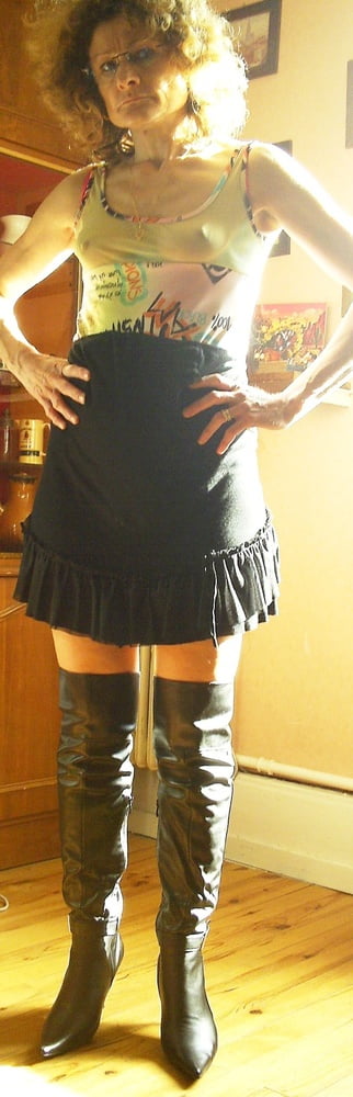 Astrida the whore to everyone