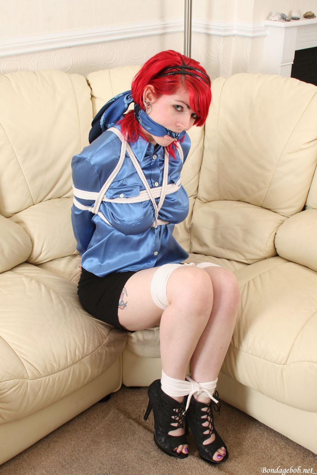 Tied Sexy Beauties 240-1