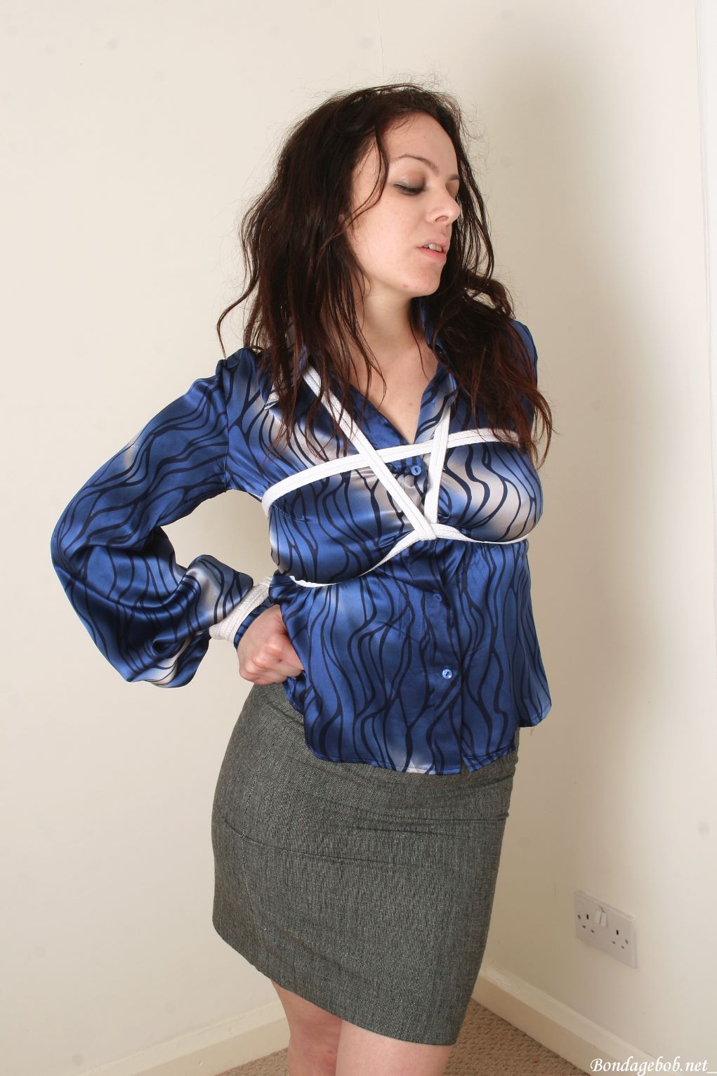 Tied Sexy Beauties 243-1