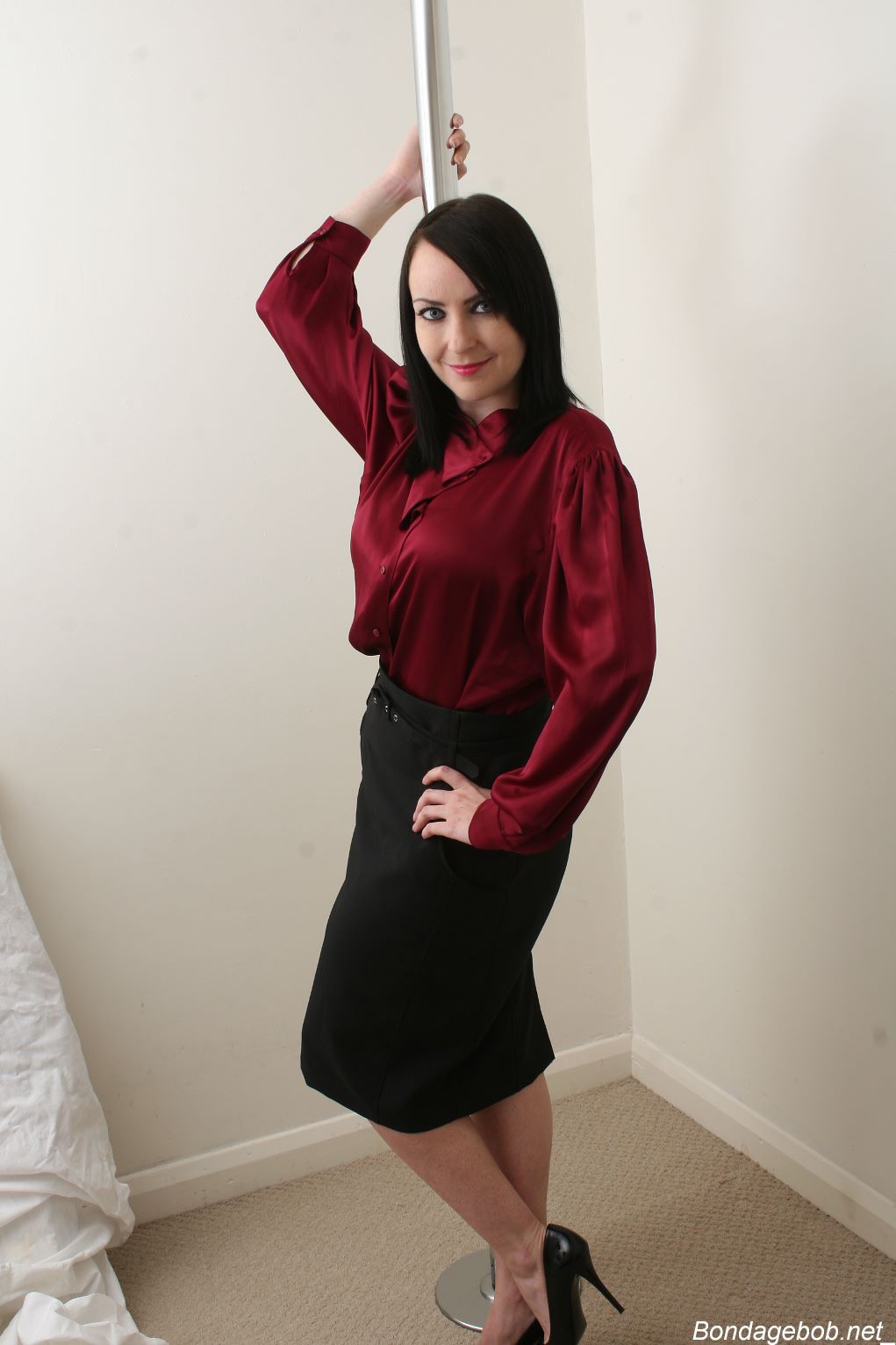 Tied Sexy Beauties 256-1