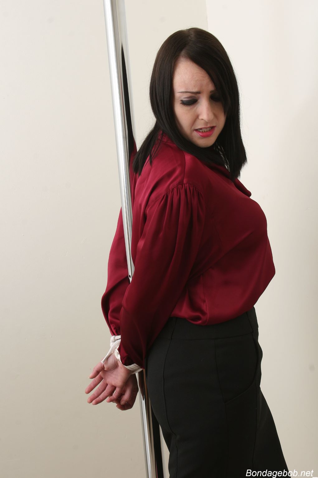 Tied Sexy Beauties 256-1