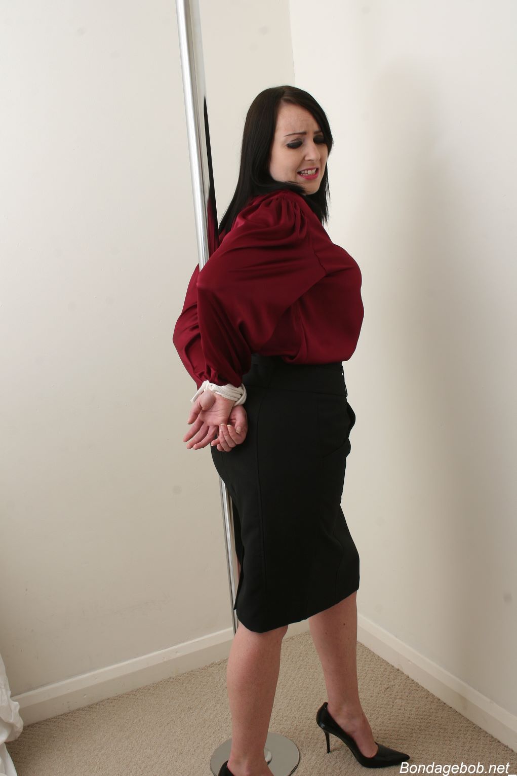 Tied Sexy Beauties 256-1