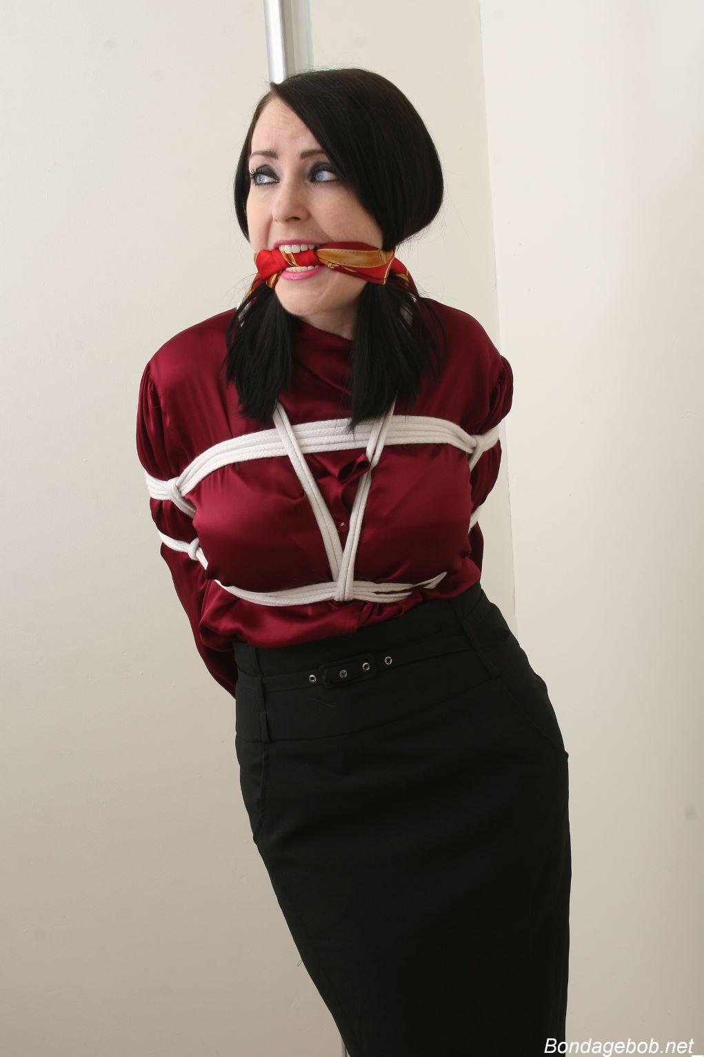 Tied Sexy Beauties 256-1