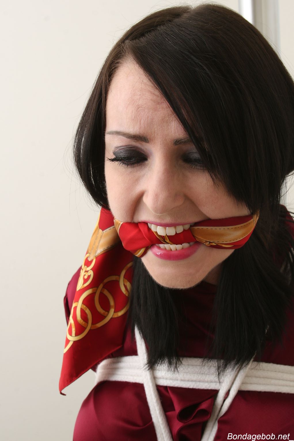 Tied Sexy Beauties 256-2