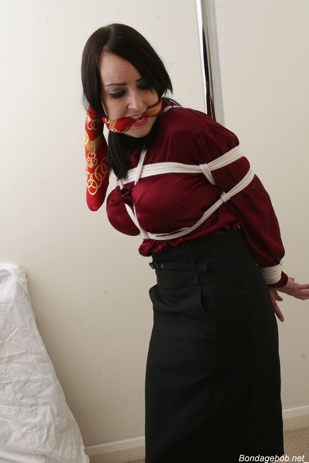 Tied Sexy Beauties 256-2