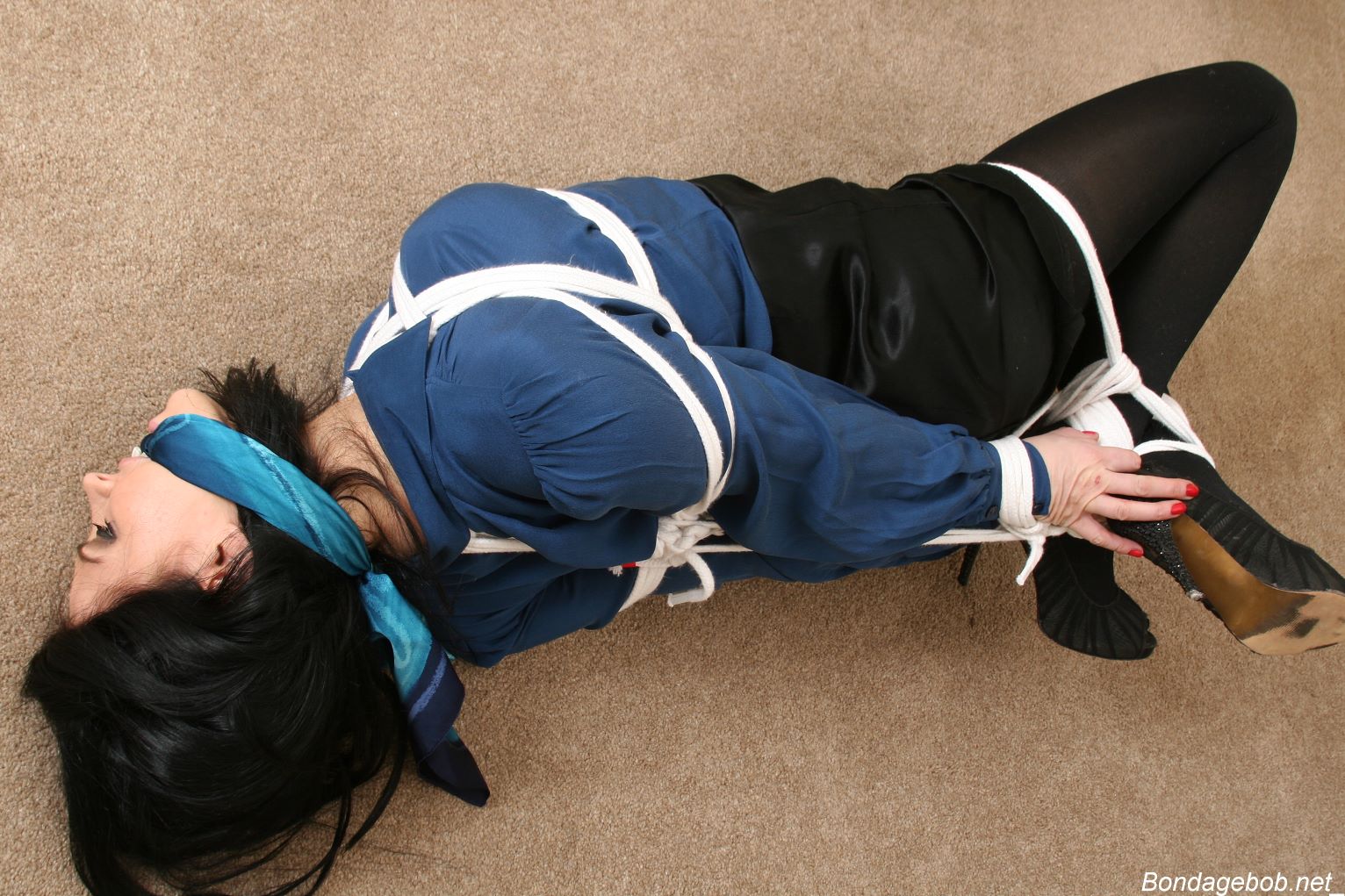 Tied Sexy Beauties 257-2