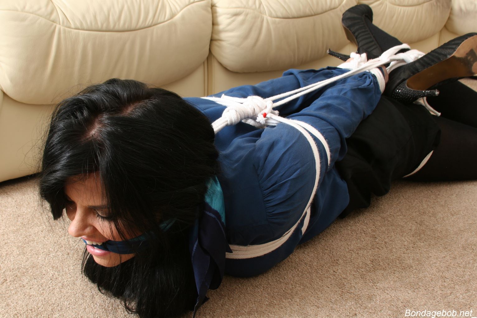 Tied Sexy Beauties 257-2