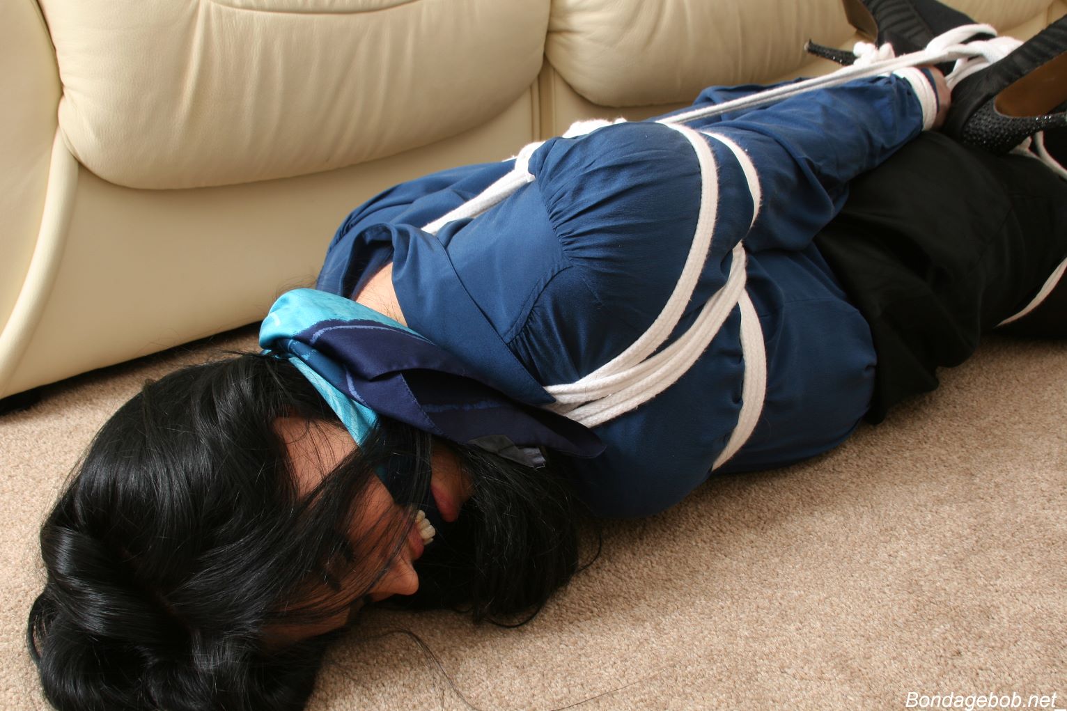 Tied Sexy Beauties 257-2