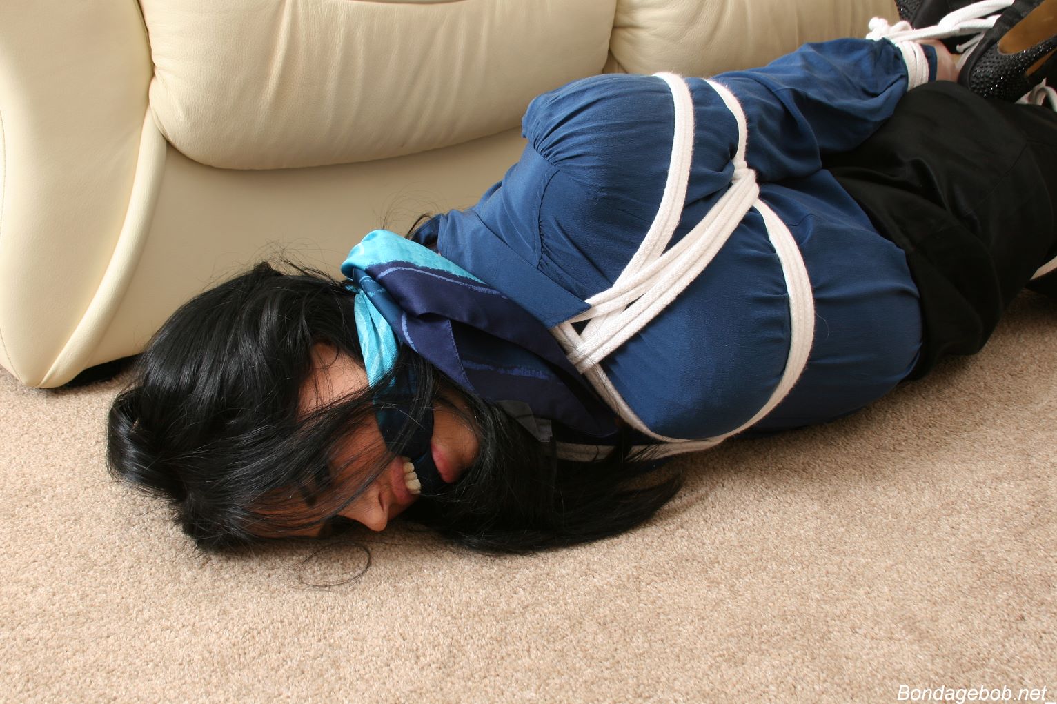 Tied Sexy Beauties 257-2