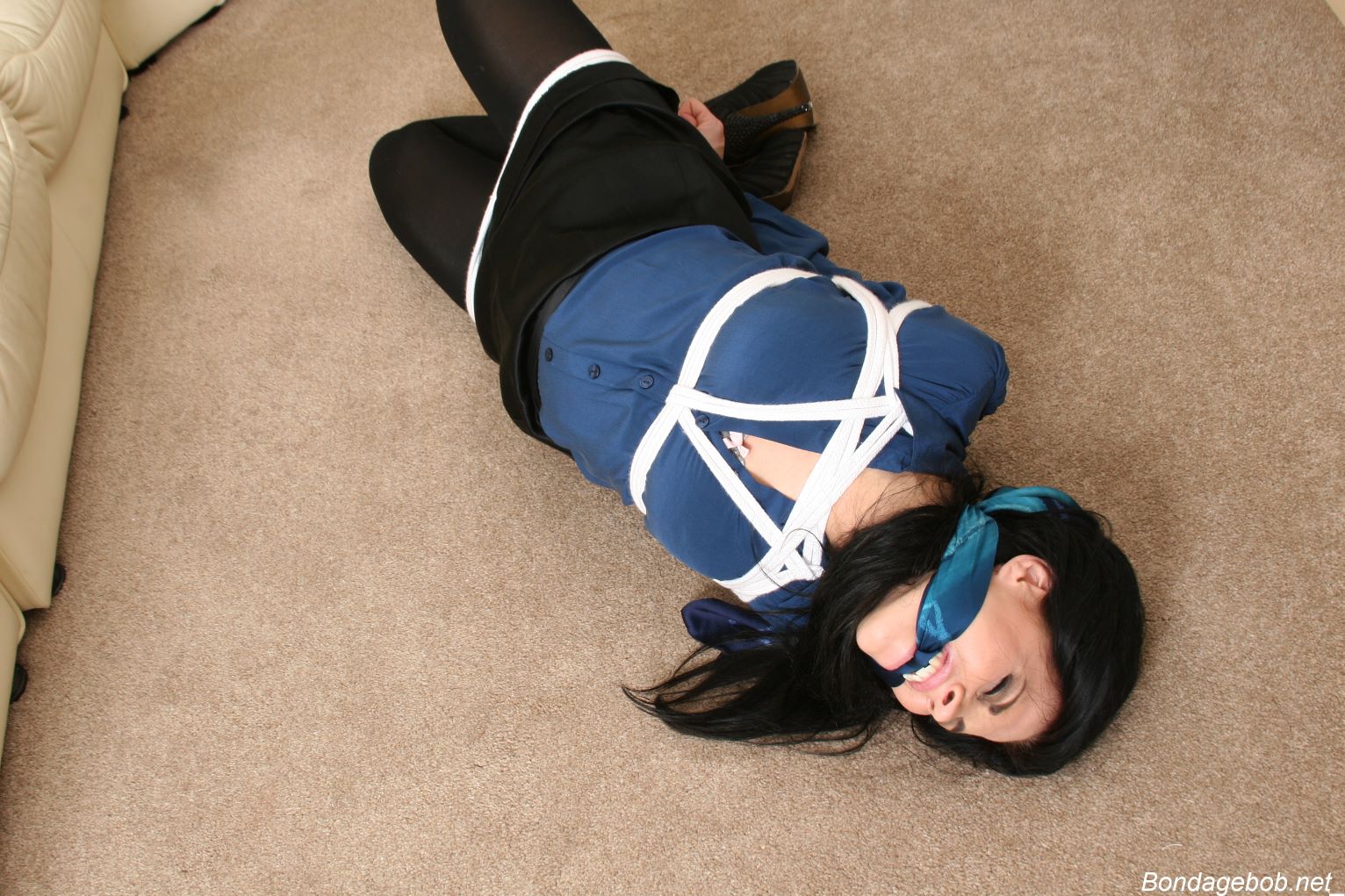 Tied Sexy Beauties 257-2