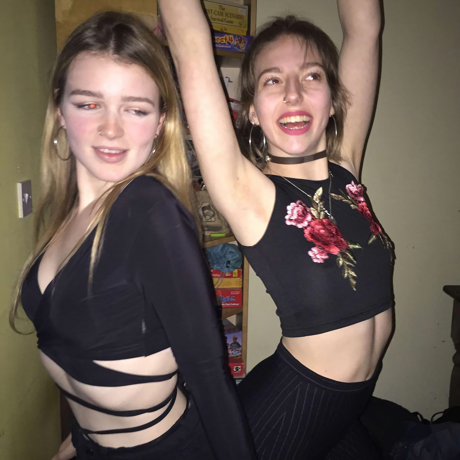 Cute whore Alice nude public