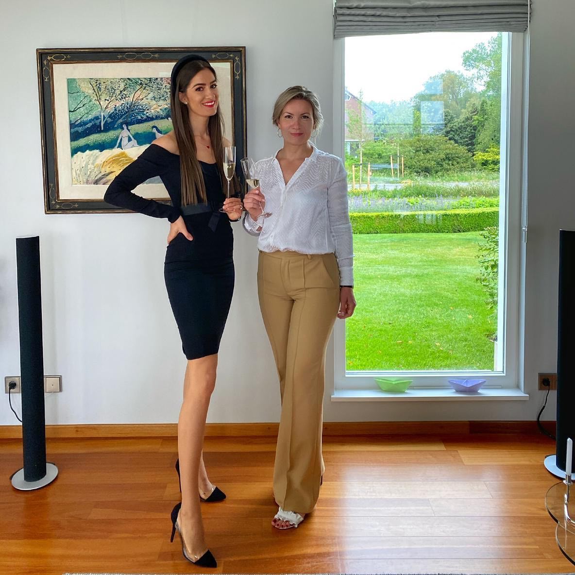 Hot Blonde Milf Suzana