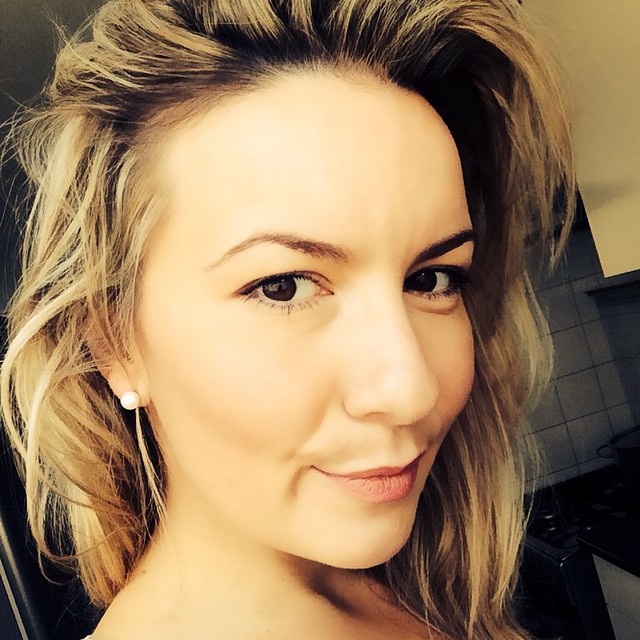 Hot Blonde Milf Suzana