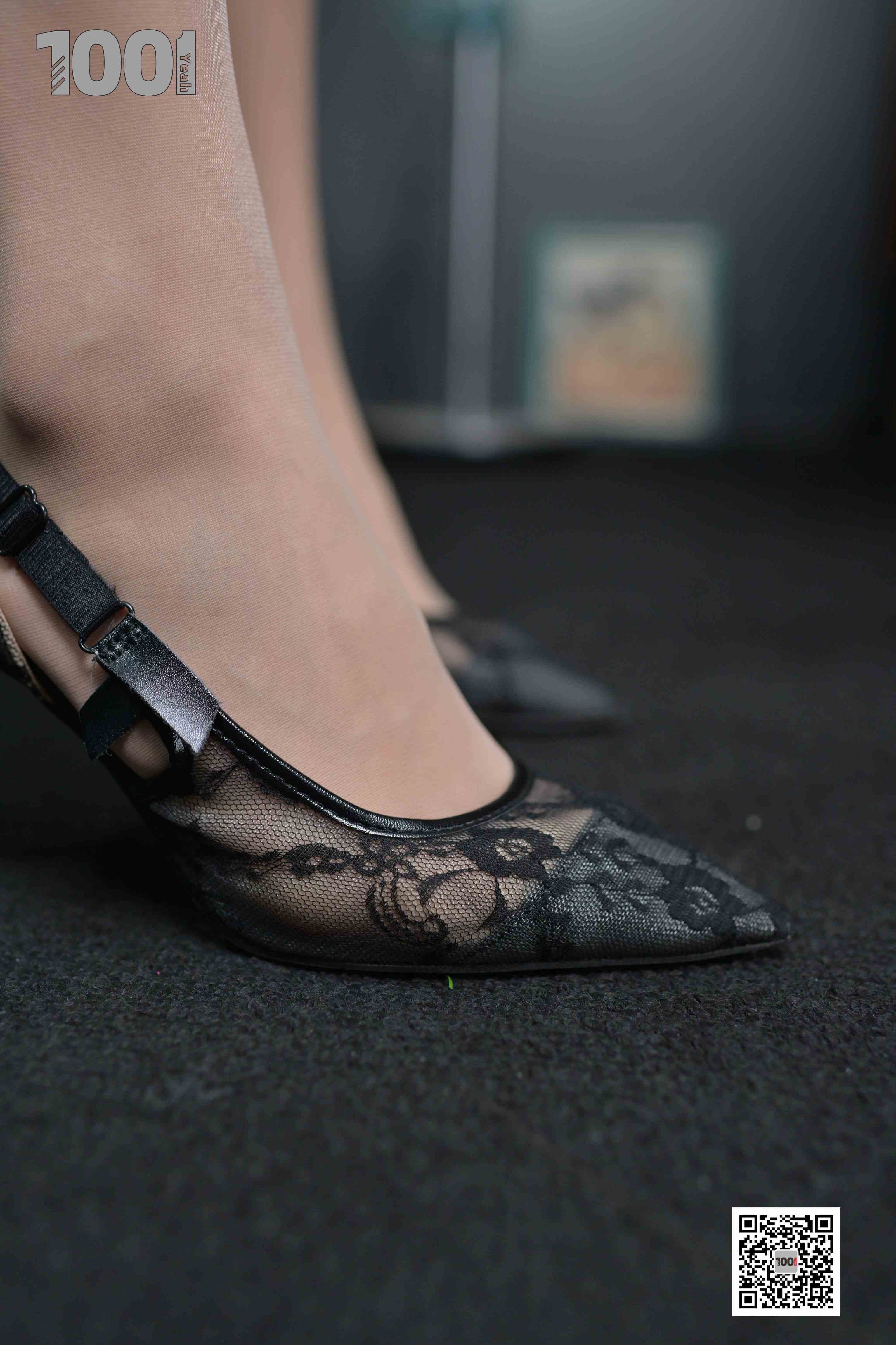 China Beauty Legs and feet 1028