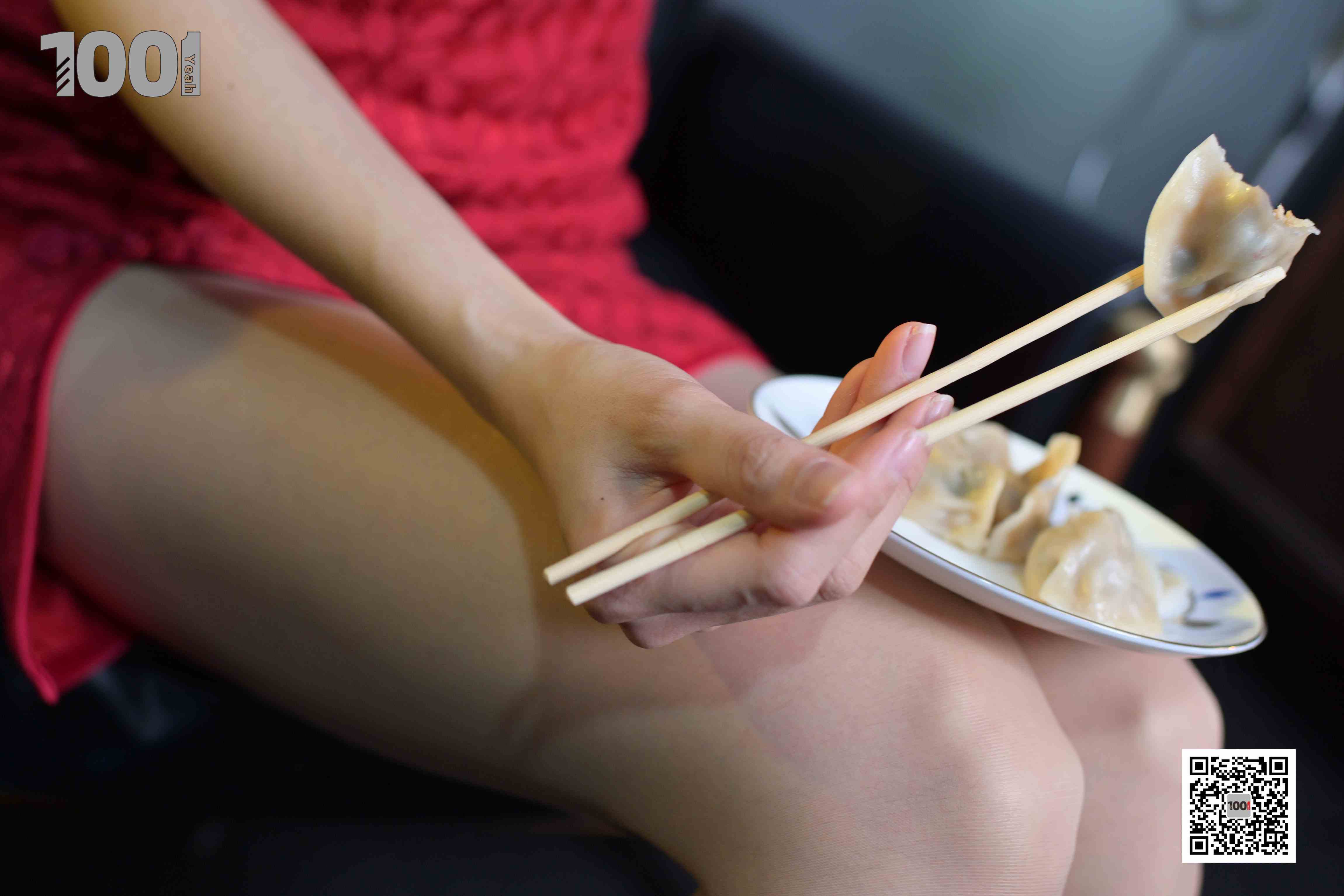 China Beauty Legs and feet 1028