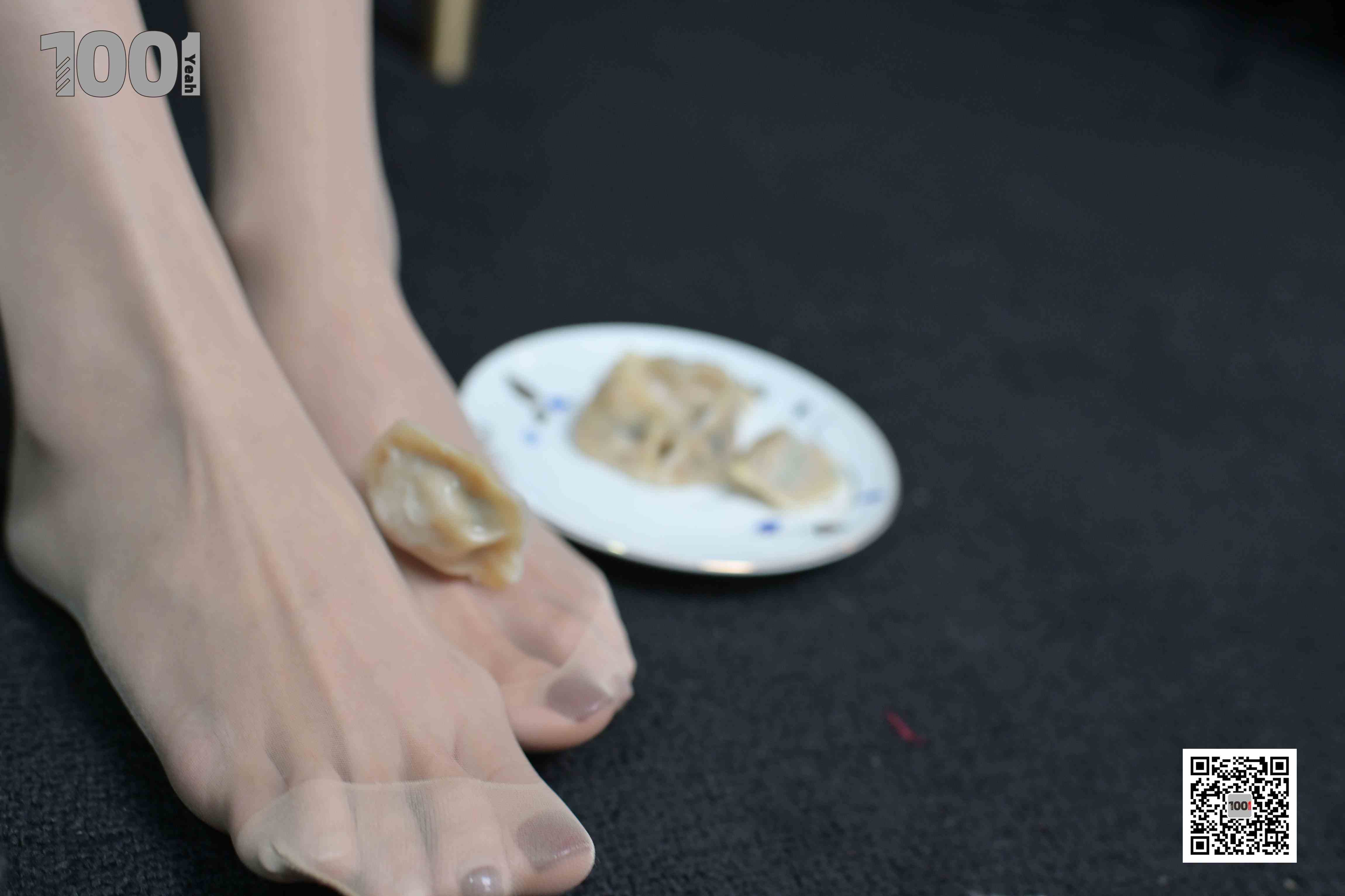 China Beauty Legs and feet 1028