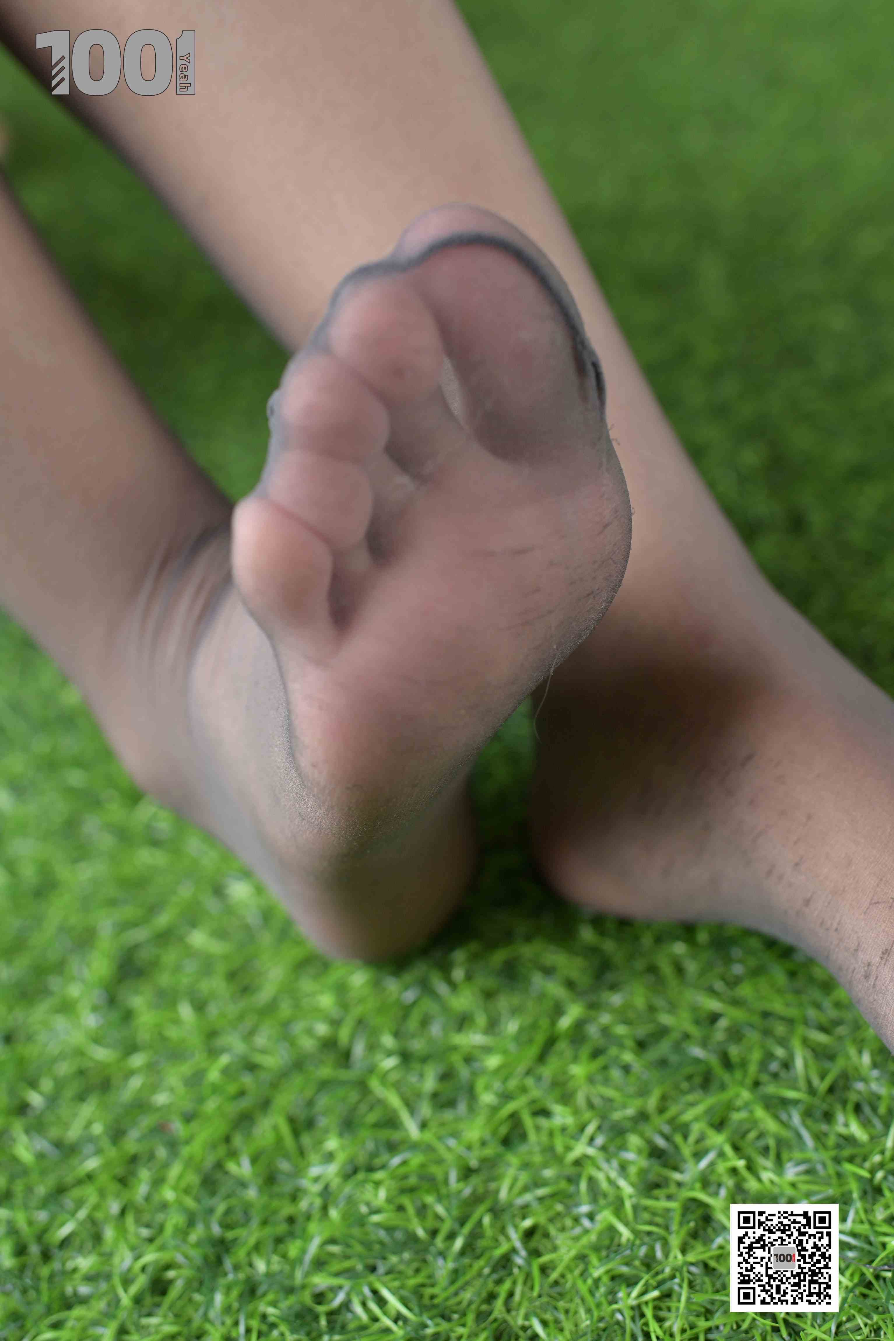 China Beauty Legs and feet 1029