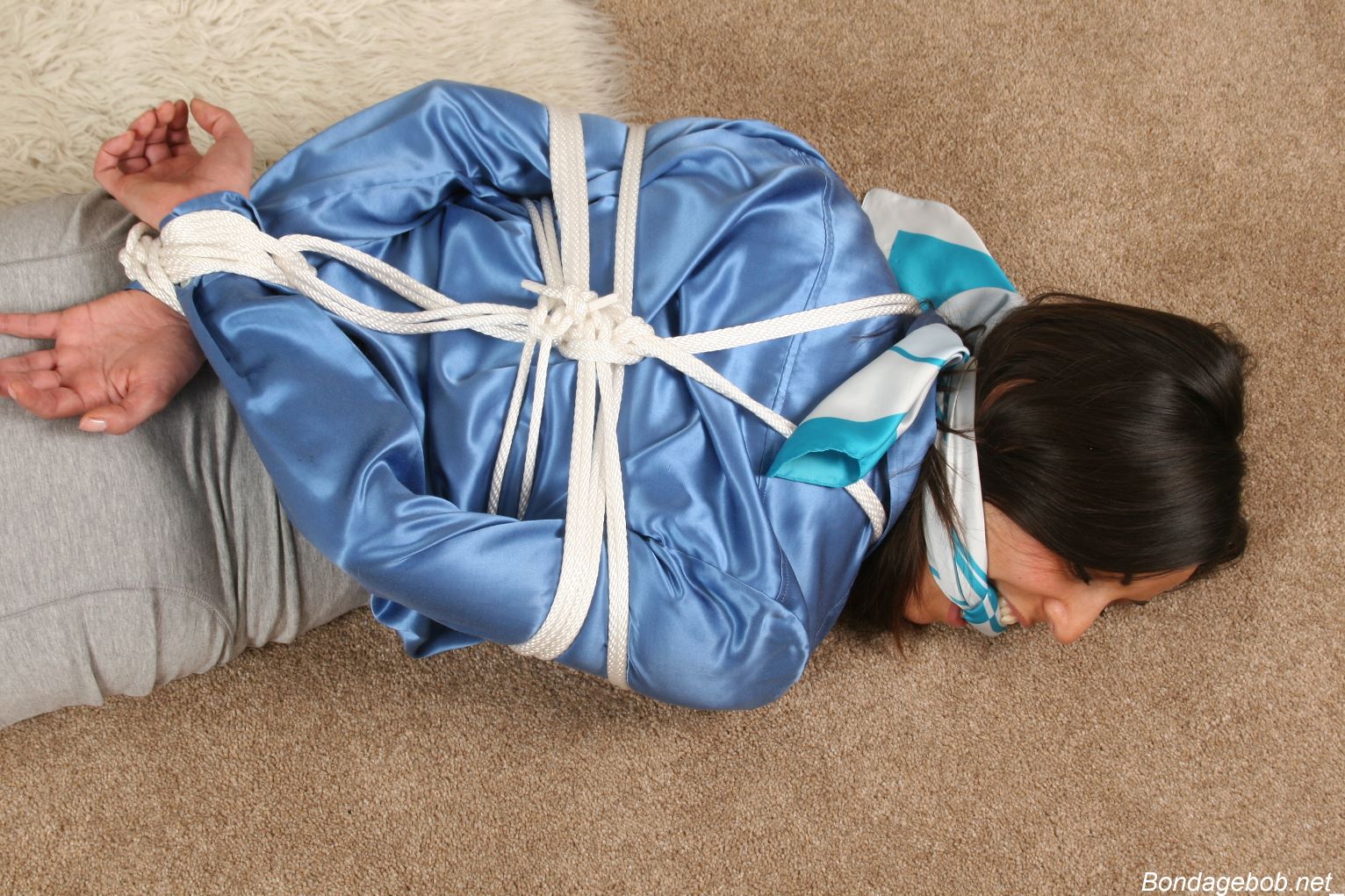 Tied Sexy Beauties 267-2