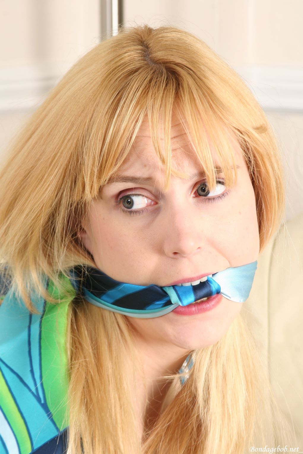 Tied Sexy Beauties 279-2