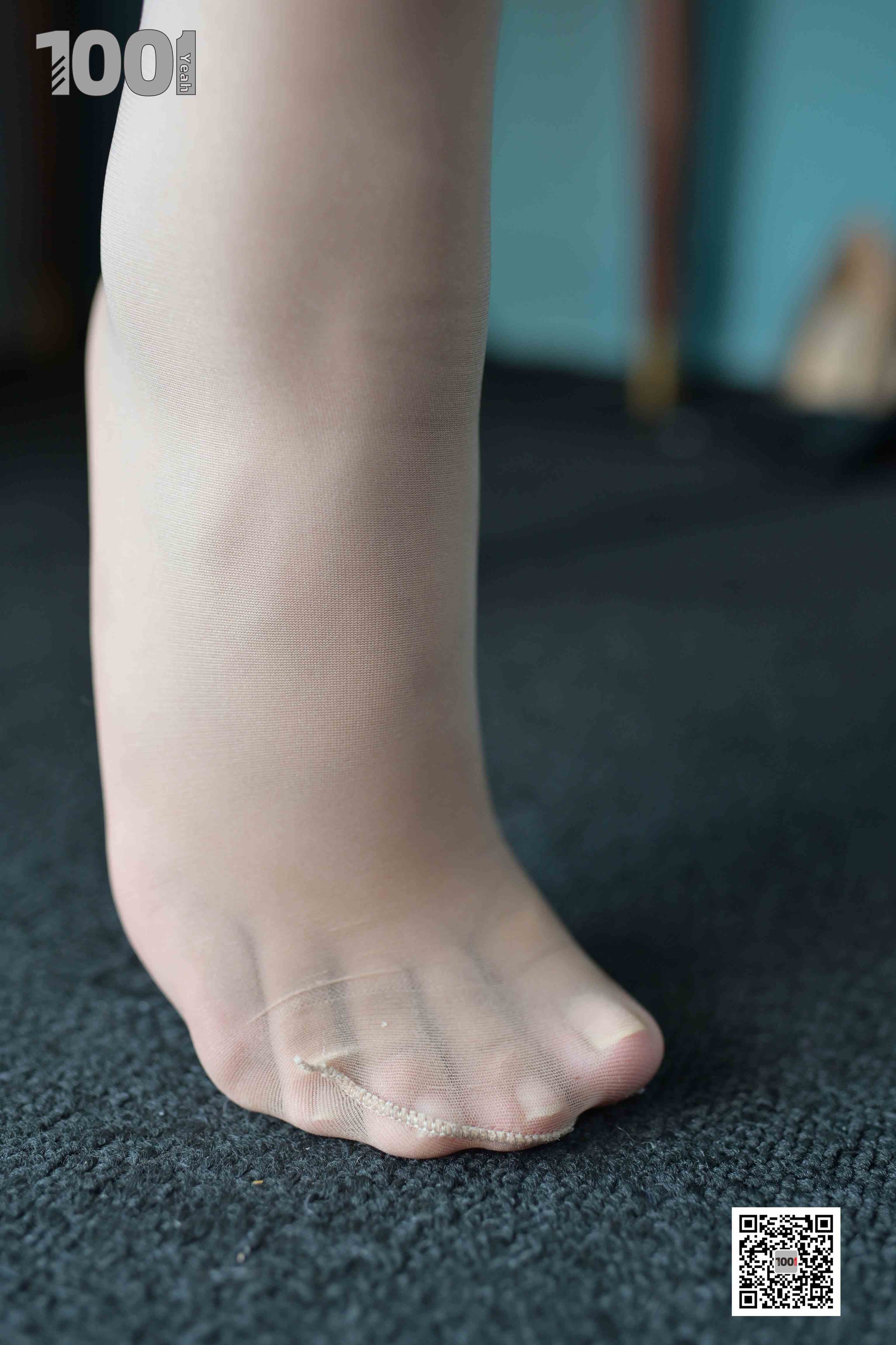 China Beauty Legs and feet 1031