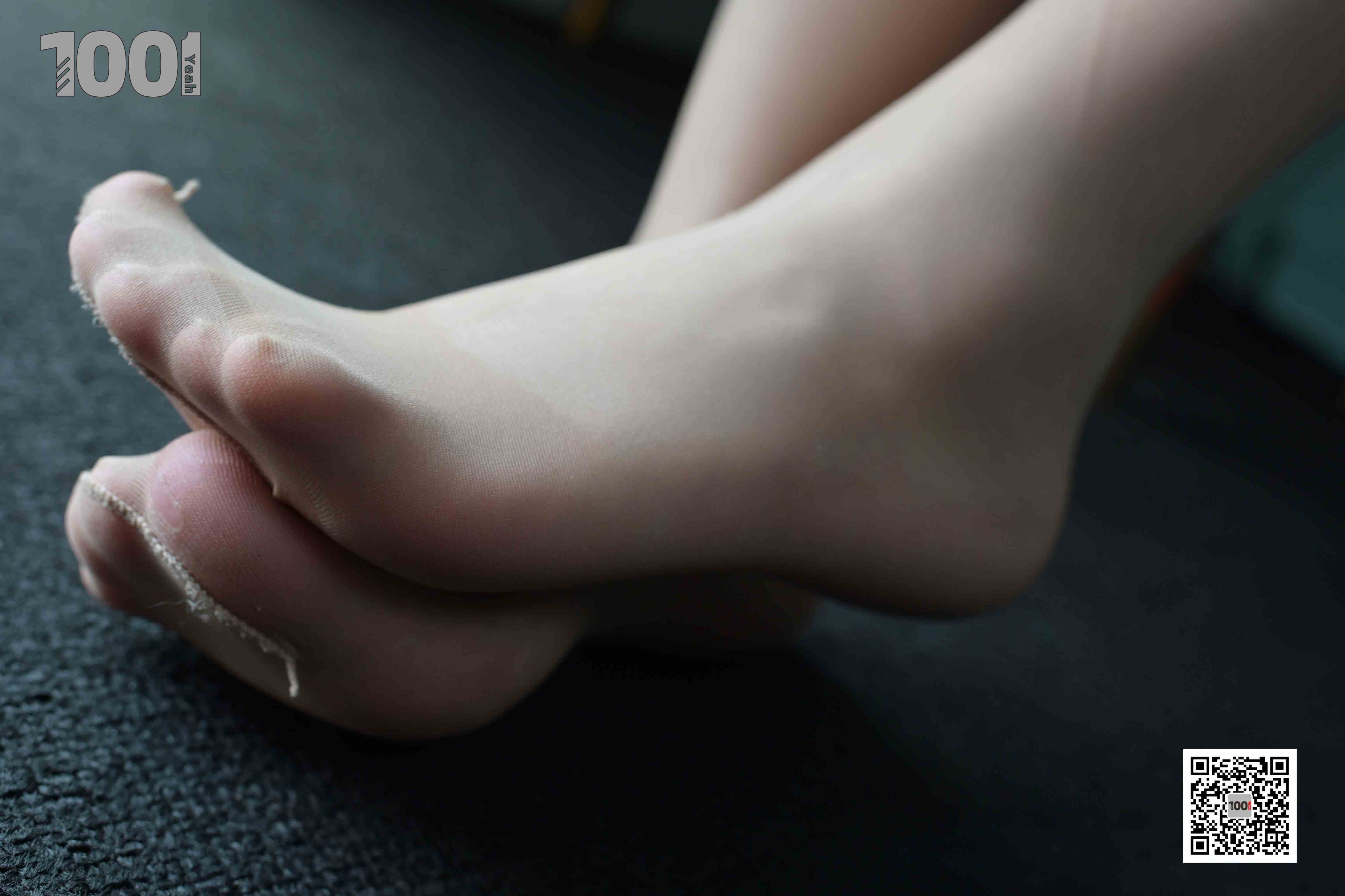 China Beauty Legs and feet 1031