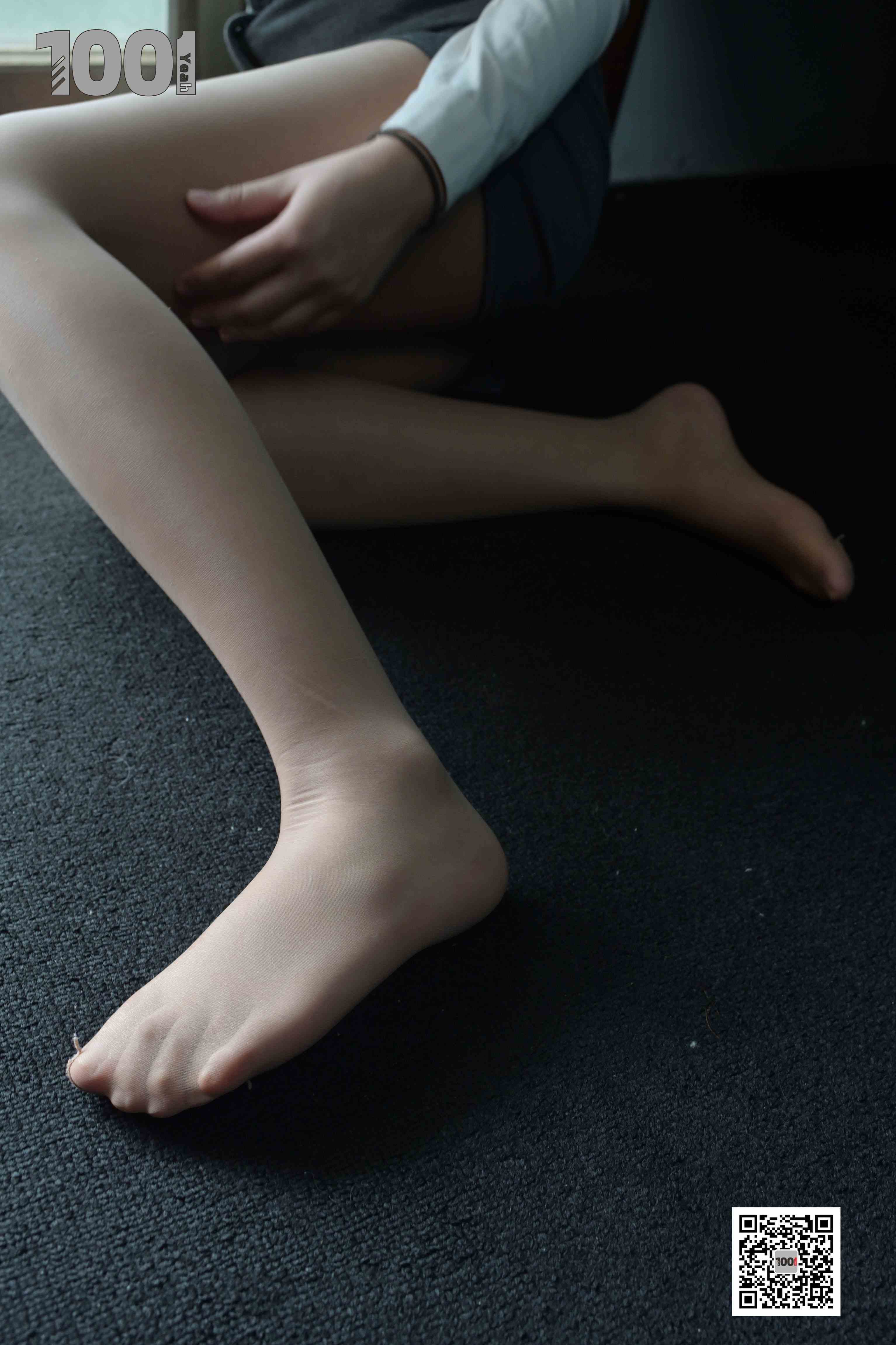 China Beauty Legs and feet 1031