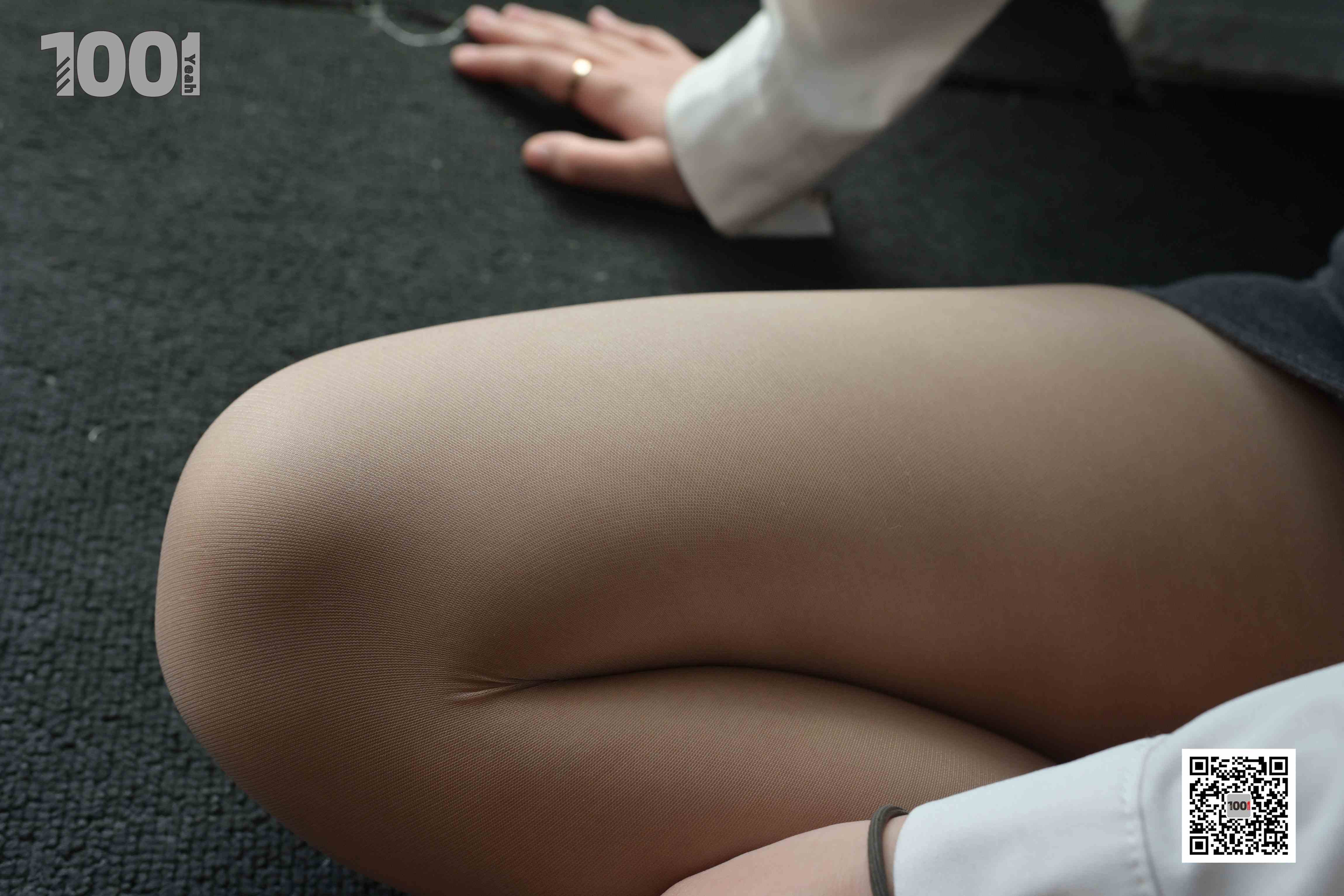 China Beauty Legs and feet 1031