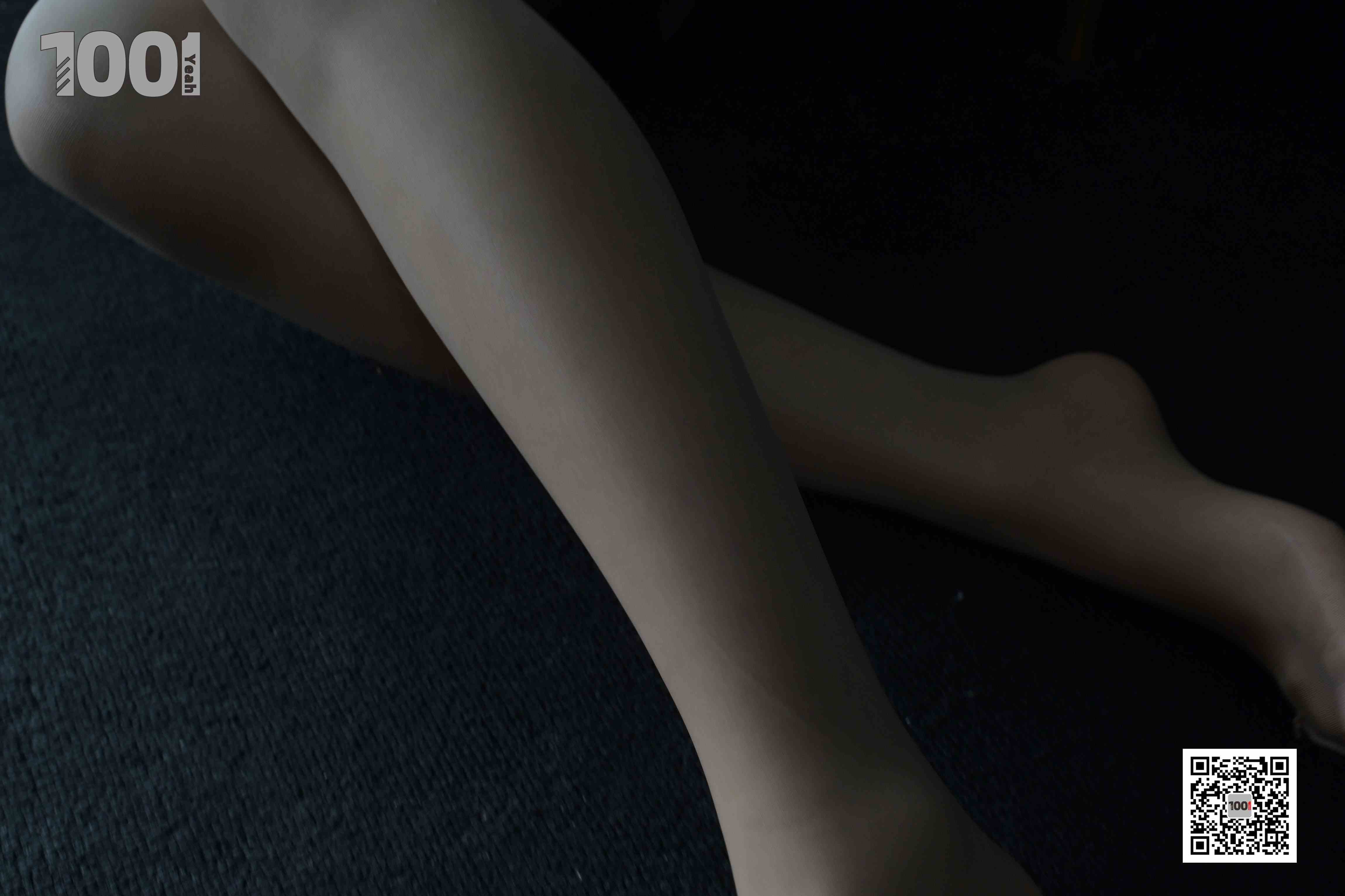 China Beauty Legs and feet 1031