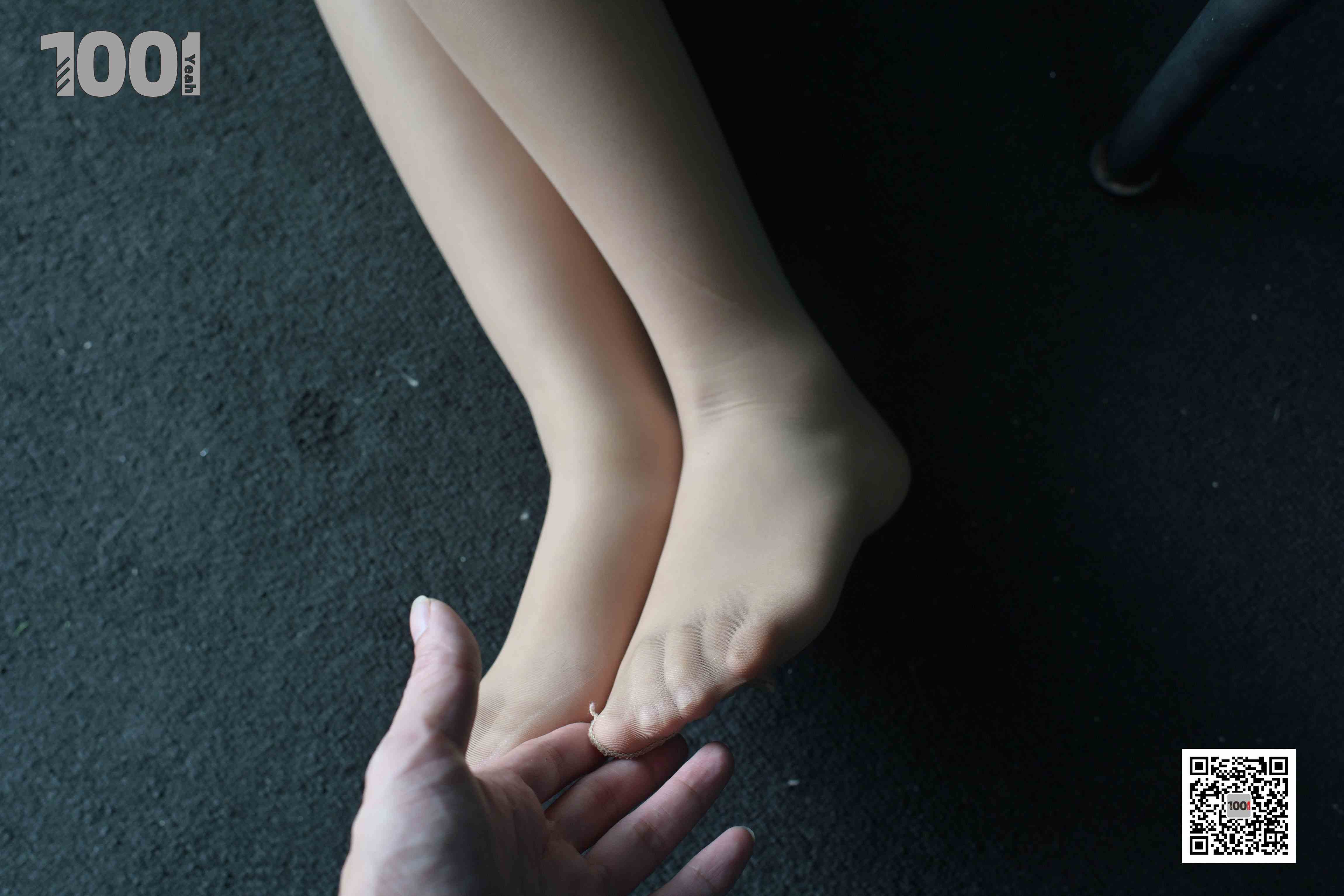 China Beauty Legs and feet 1031