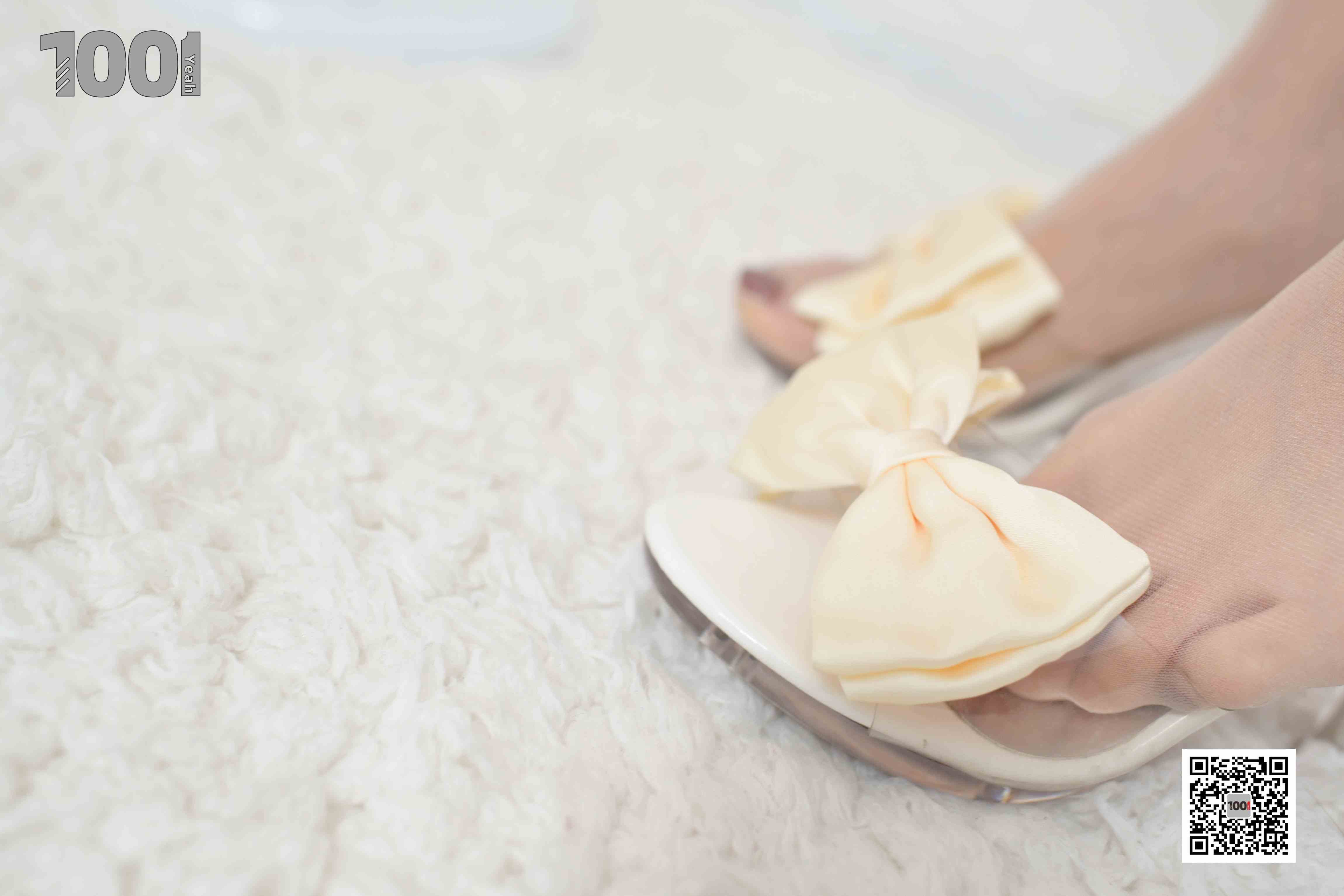 China Beauty Legs and feet 1033