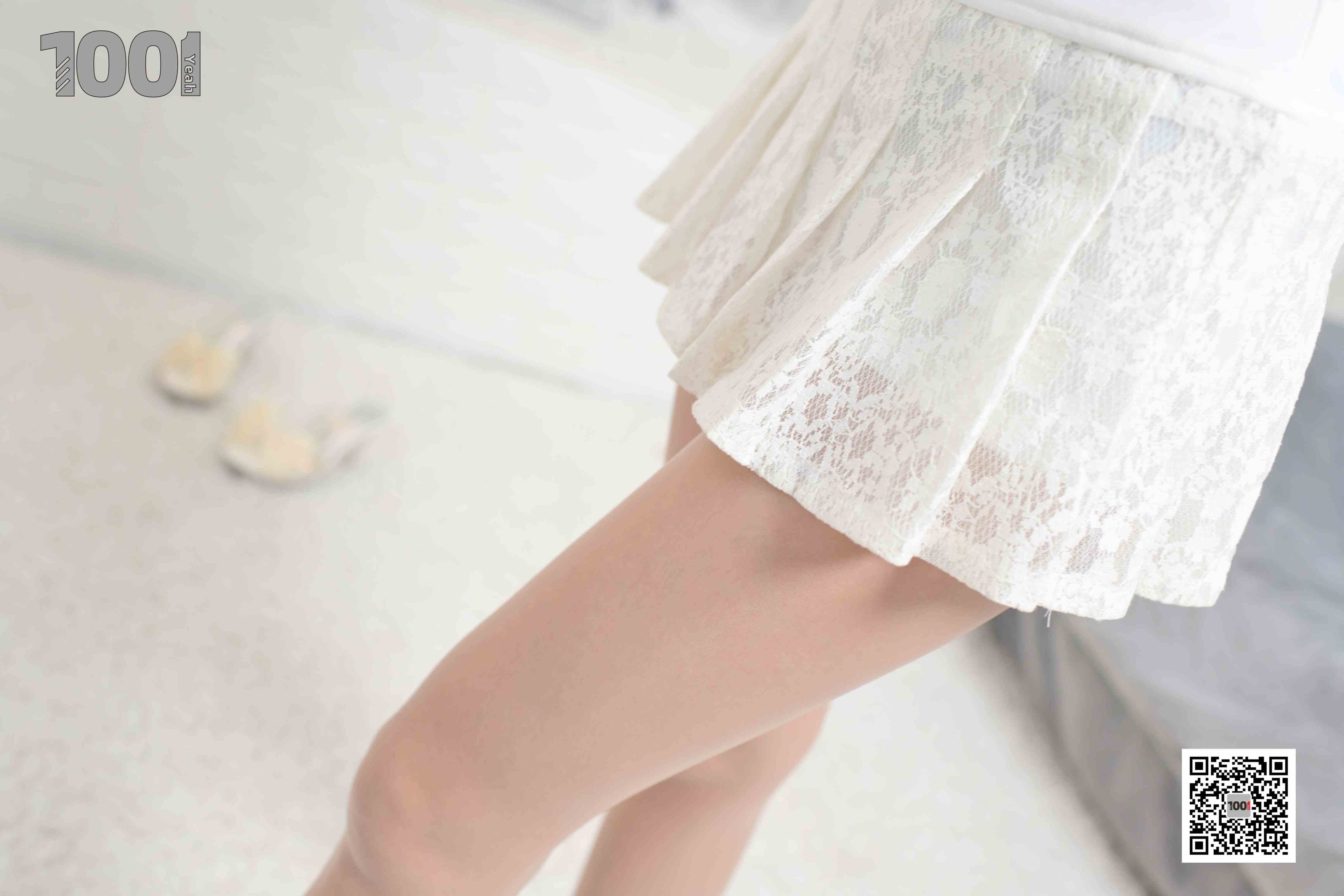 China Beauty Legs and feet 1033