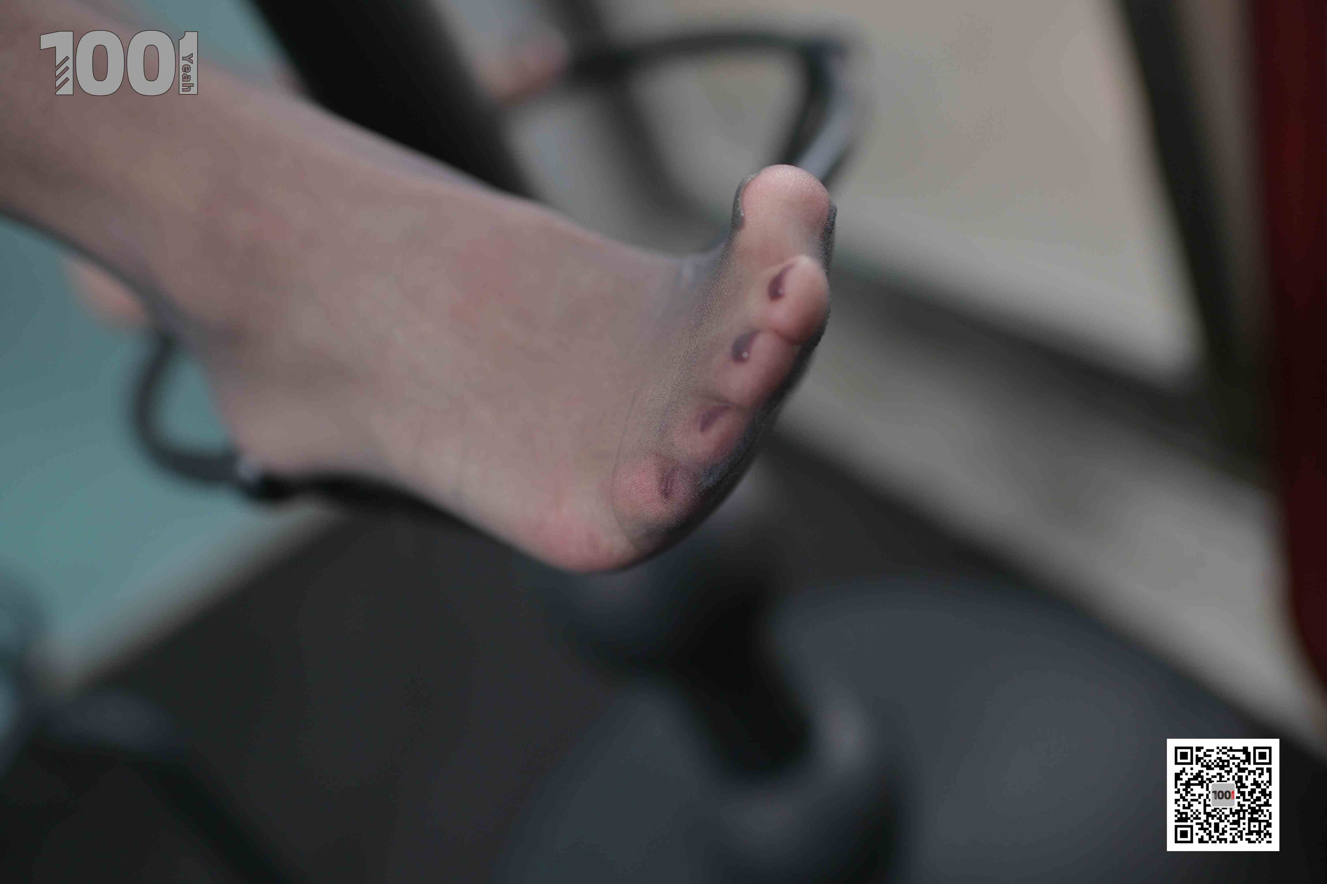 China Beauty Legs and feet 1034-3