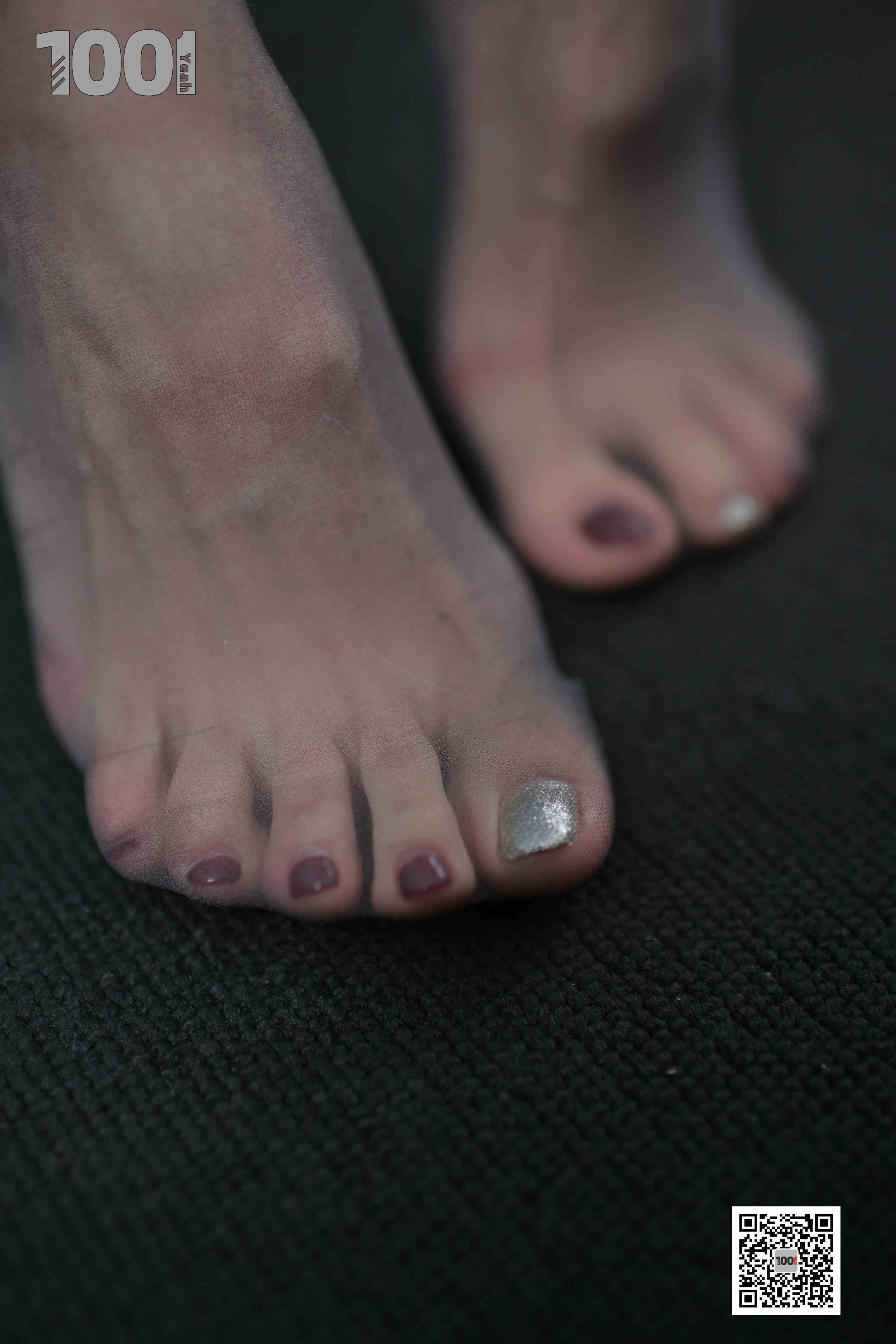 China Beauty Legs and feet 1034-3