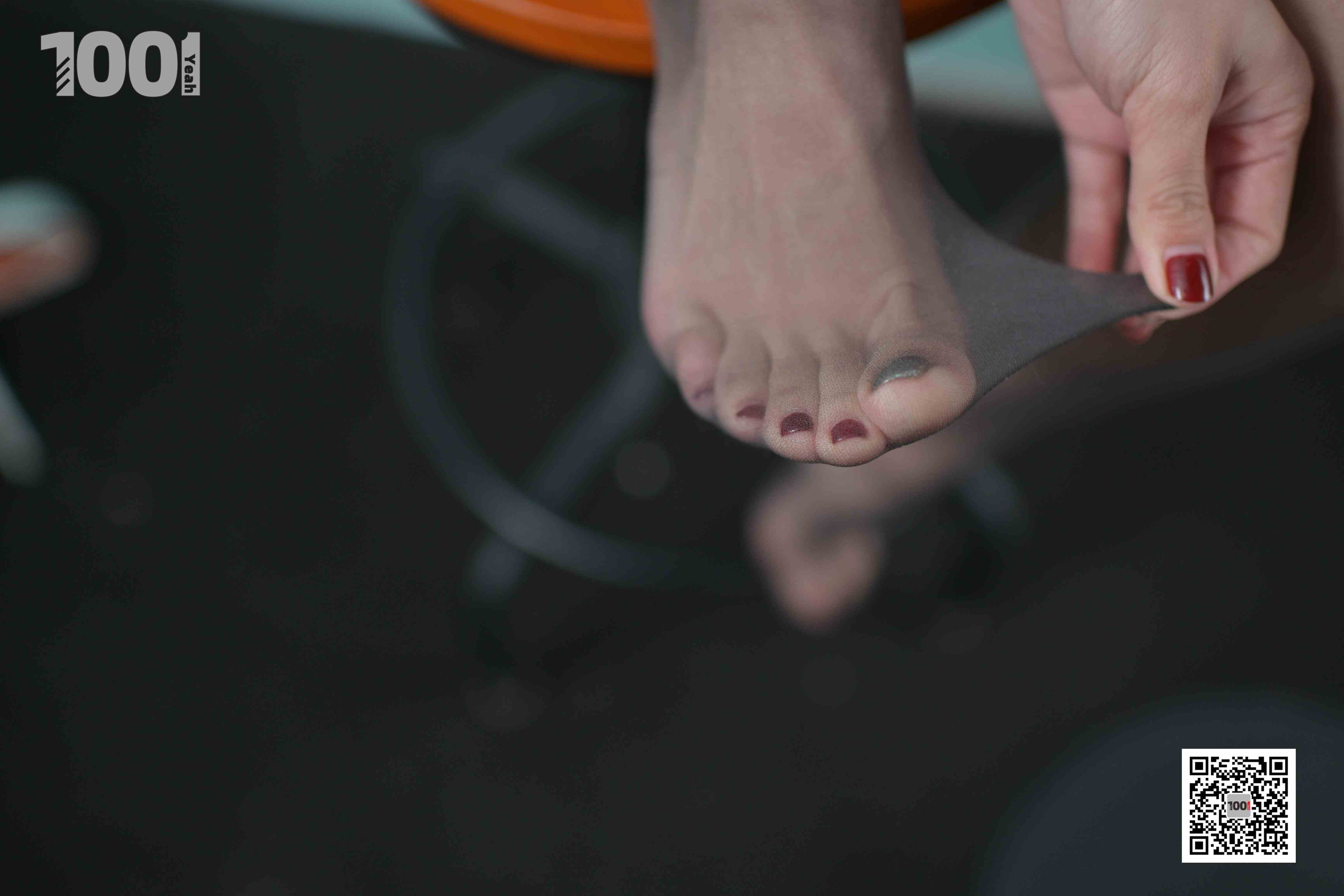 China Beauty Legs and feet 1034-3