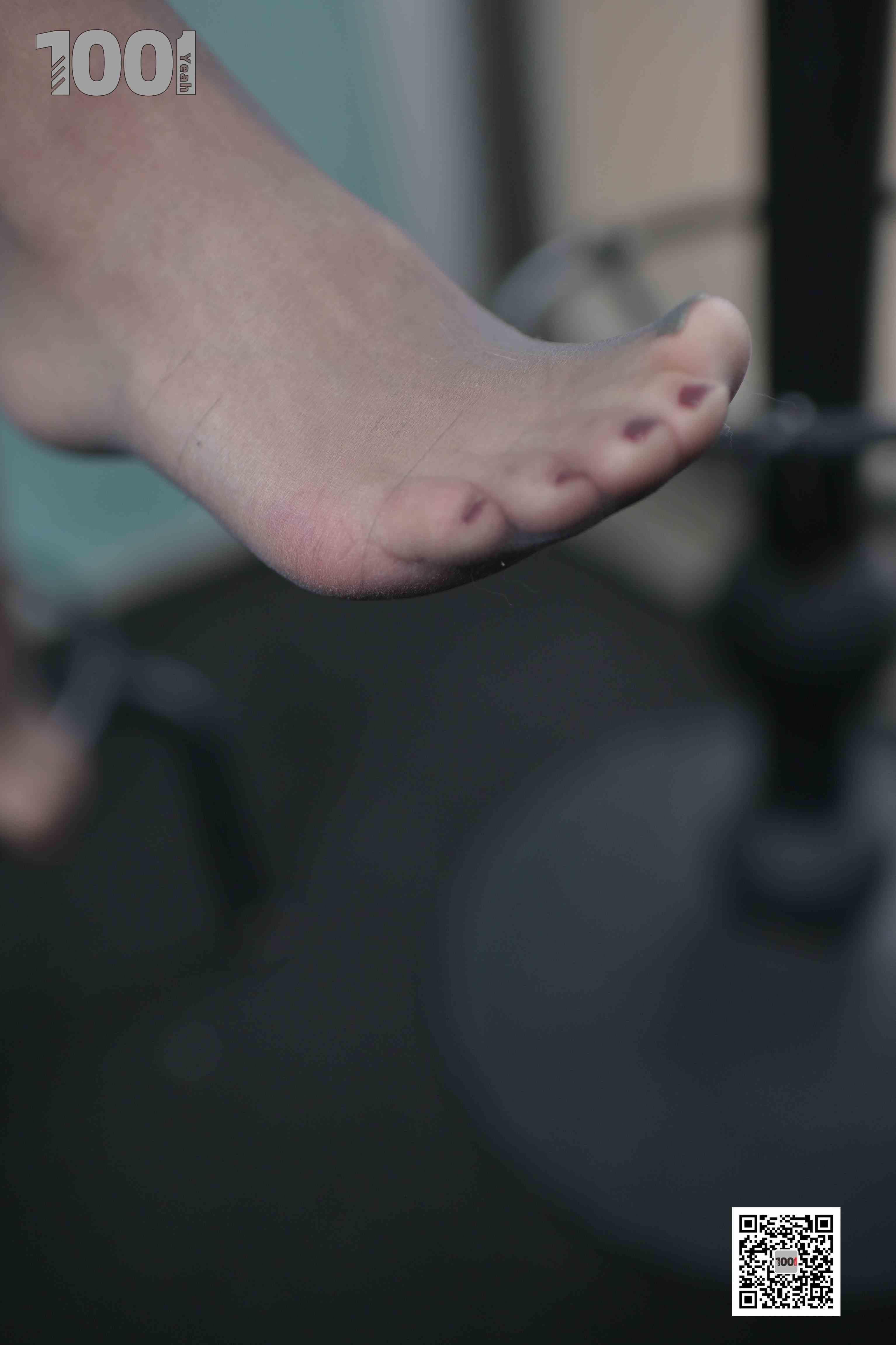 China Beauty Legs and feet 1034-3