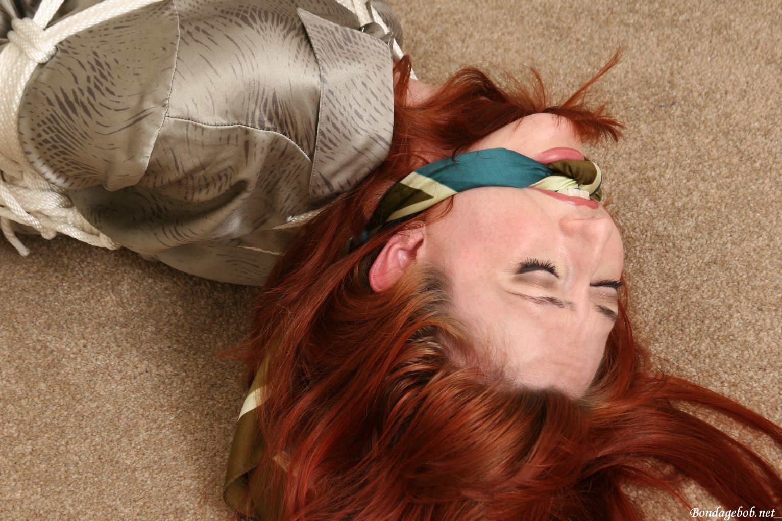 Tied Sexy Beauties 281-2