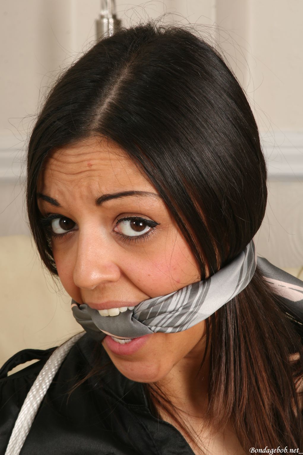 Tied Sexy Beauties 284-1