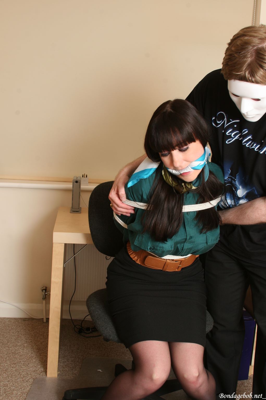 Tied Sexy Beauties 292-1