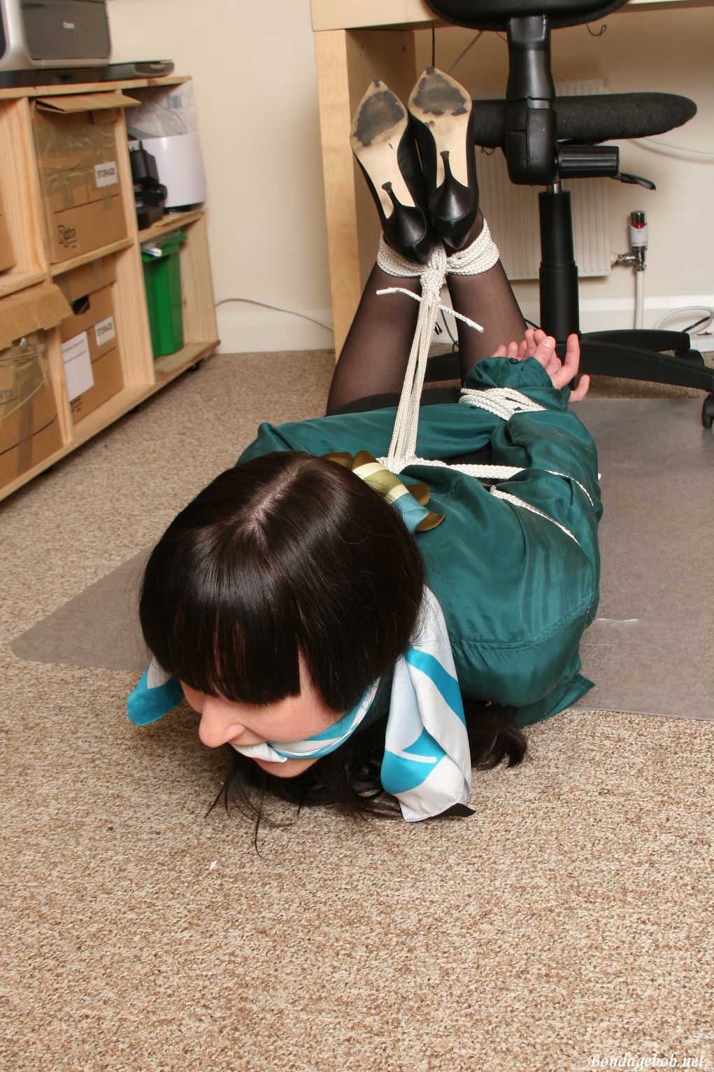 Tied Sexy Beauties 292-1