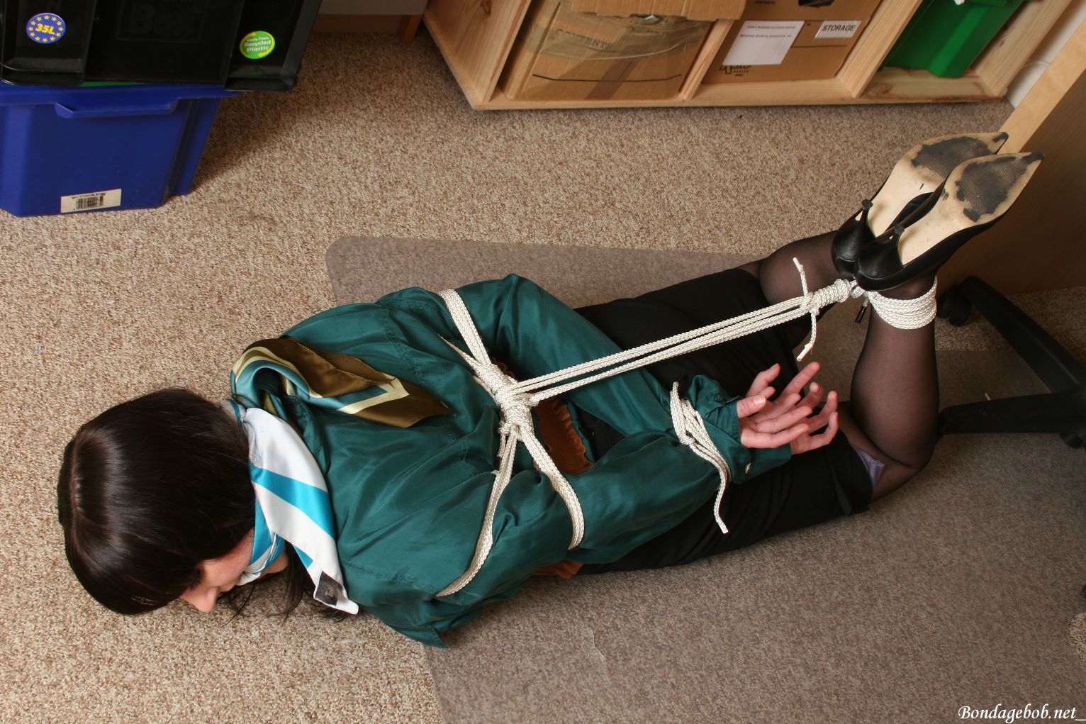 Tied Sexy Beauties 292-2